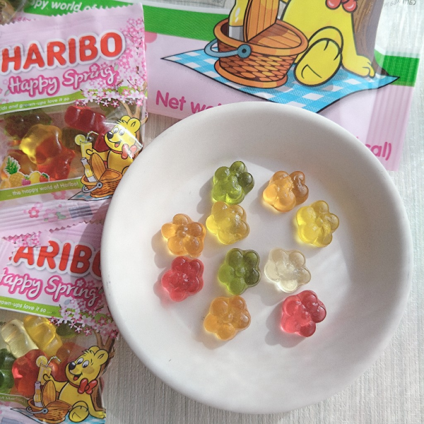 HARIBO ハリボー ハッピースプリング 144g(約12個装入) { 駄菓子 お