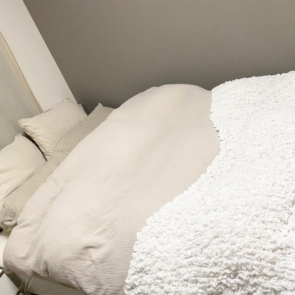 IKEA イケア OFELIA オフェーリア 毛布 ホワイト 白 130x170cm ベッド 