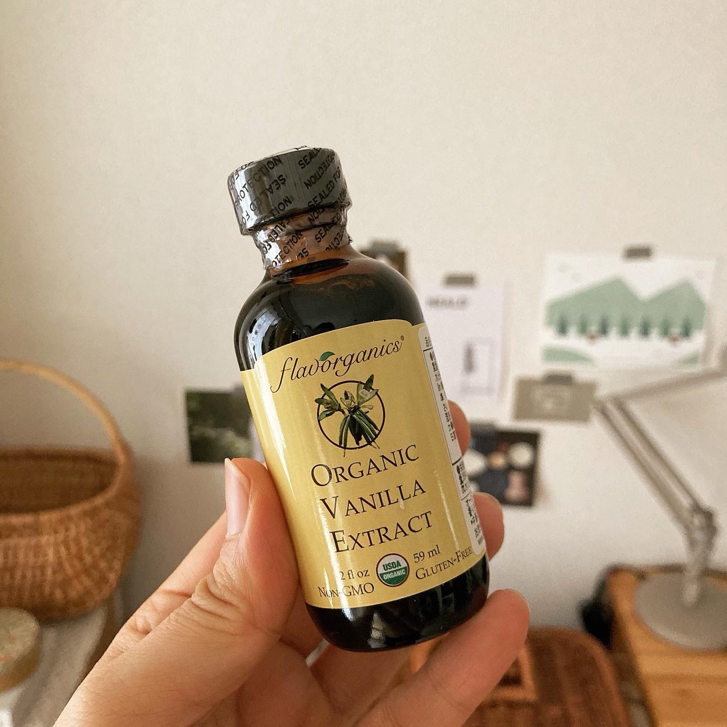 ＼楽天1位6冠達成／アリサン バニラエクストラクト 59ml 1個 オーガニック バニラエッセンス アリサン バニラエクストラクト バニラエキストラクト バニラエクストラクト 科学香料無添加 バニラエクストラクト オーガニック バニラエクストラクト 送料無料 Vanilla Extract