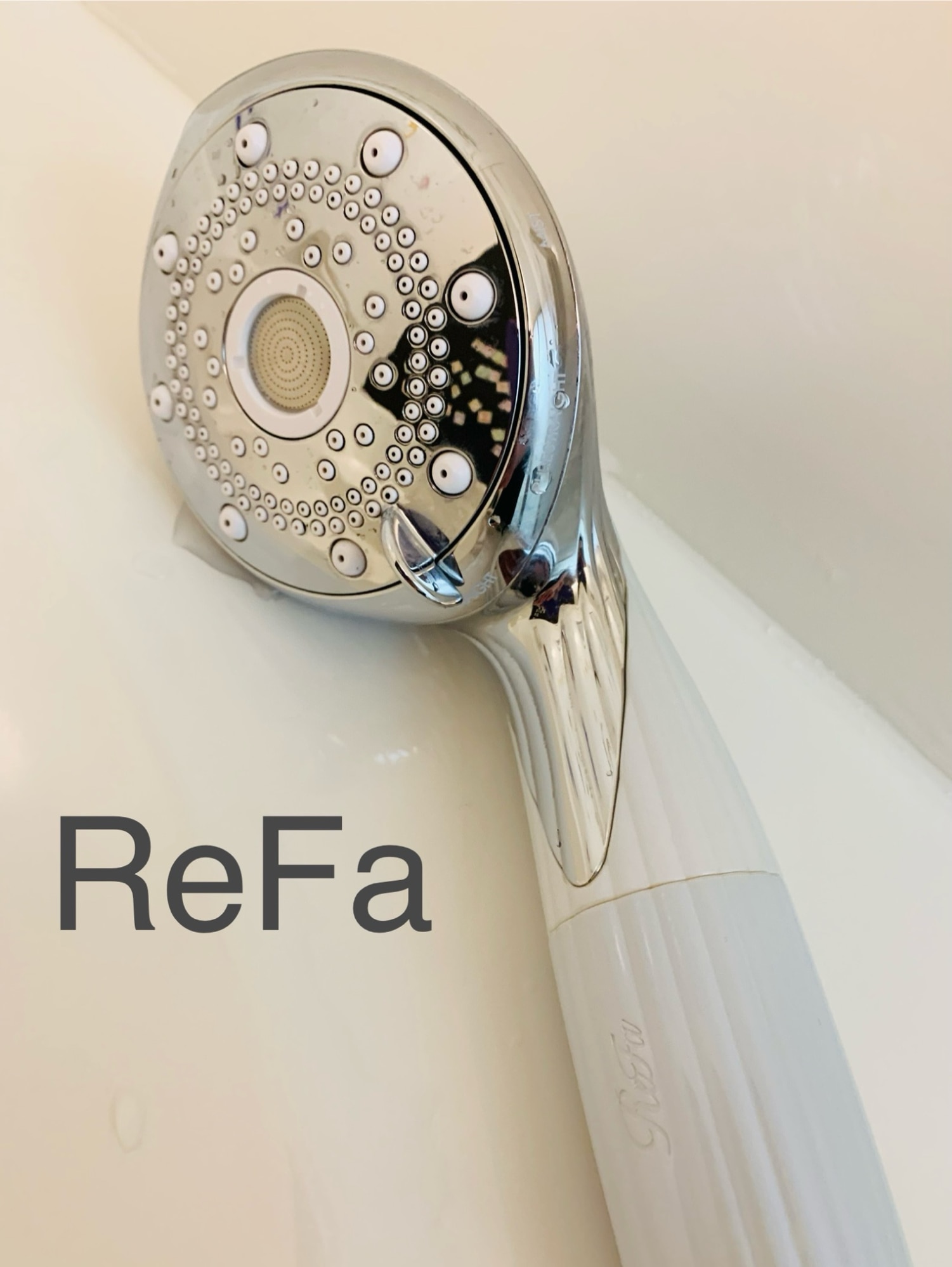 シャワーヘッド 塩素低減 国内シェア 1位 ／ リファ ファインバブル ピュア Refa Fine Bubble Pure ウルトラファイン