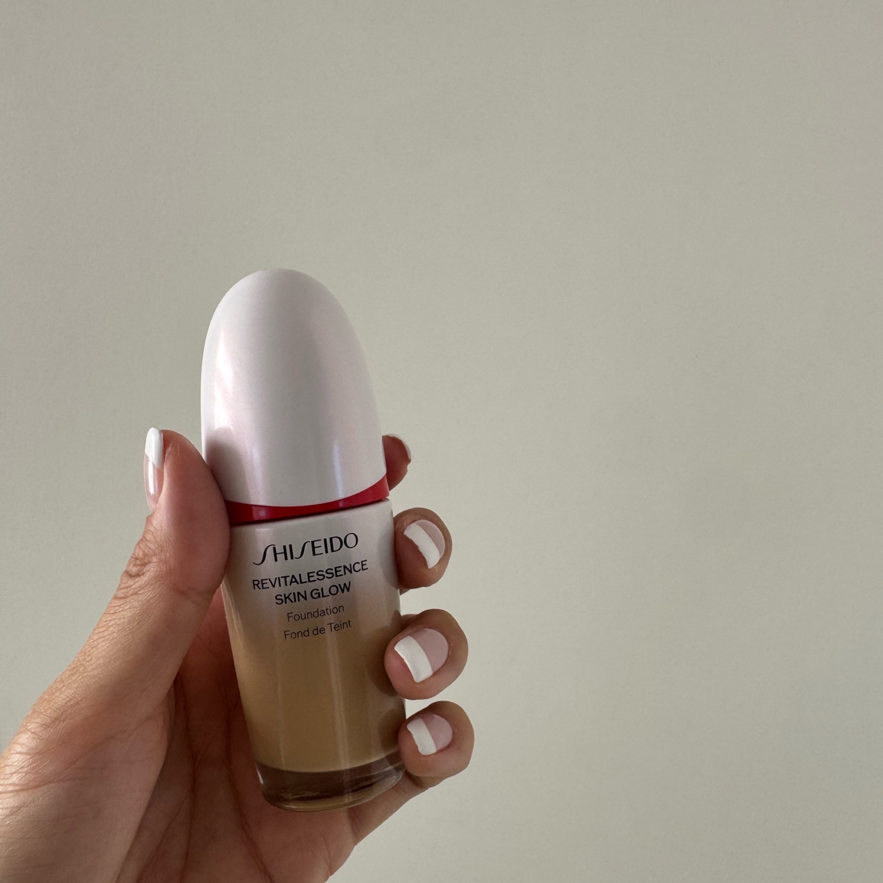 SHISEIDO 公式】エッセンス スキングロウ ファンデーション