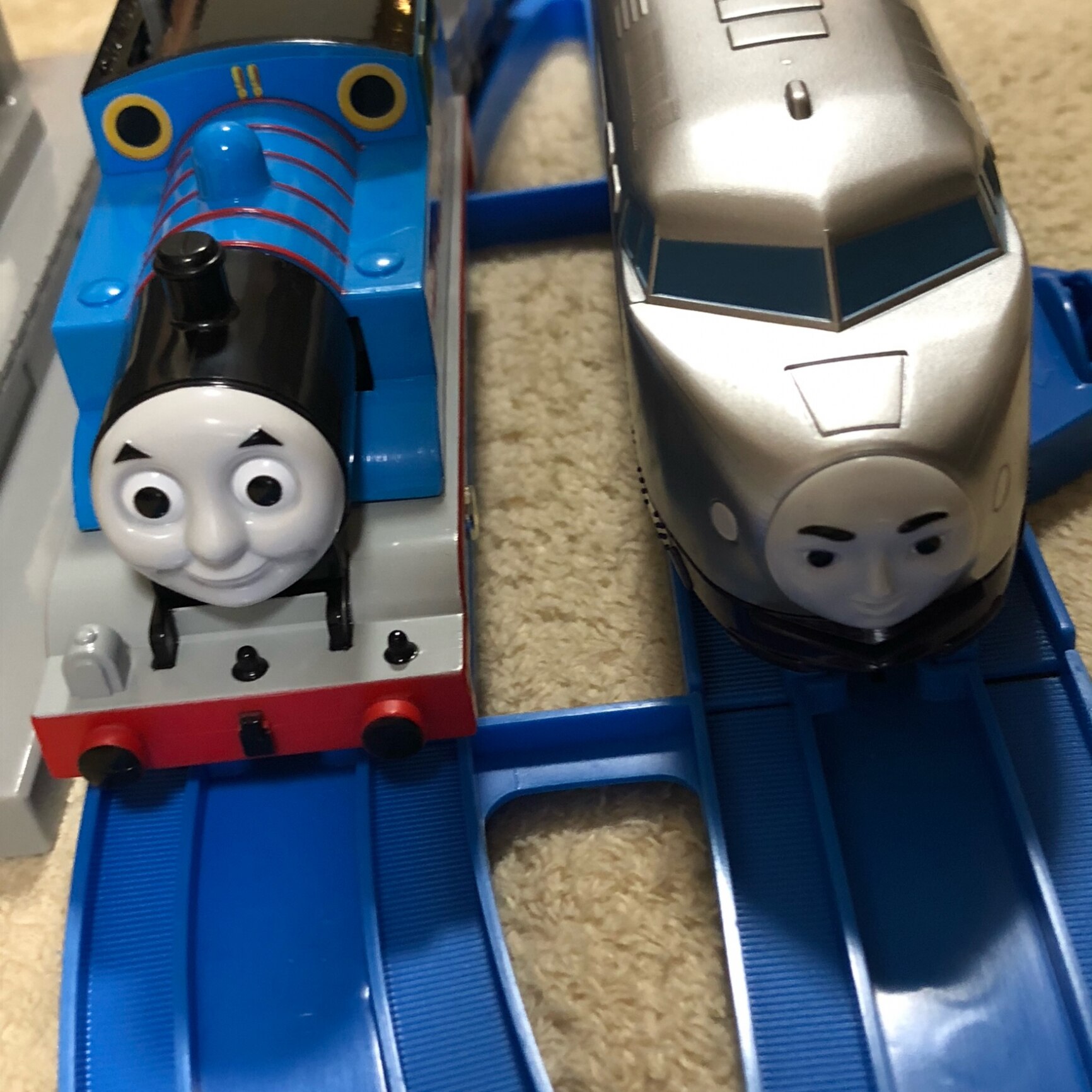 プラレール きかんしゃトーマス ケンジとトーマスのおいかけっこセット