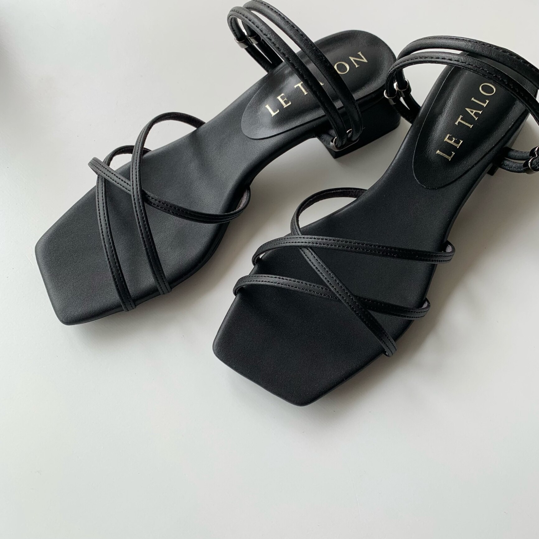 SALE／30%OFF】LE TALON 3.5cmスクエア2WAYサンダル ルタロン