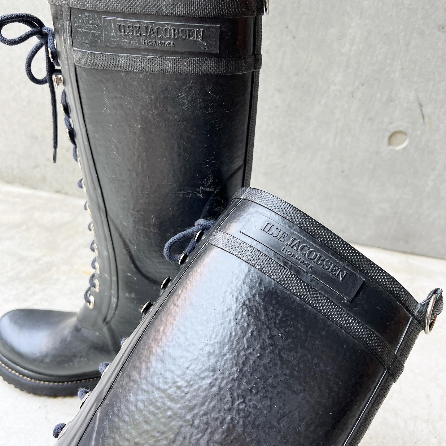 ＼SALE！クーポン配布／ コロンブス ラバーブーツ シャインスプレー COLUMBUS 177598 RUBBER BOOTS SHINE SPRAY ラバーブーツ専用 艶出し ツヤ出し 汚れ落とし 保護スプレー 靴 【航空便対象外商品】