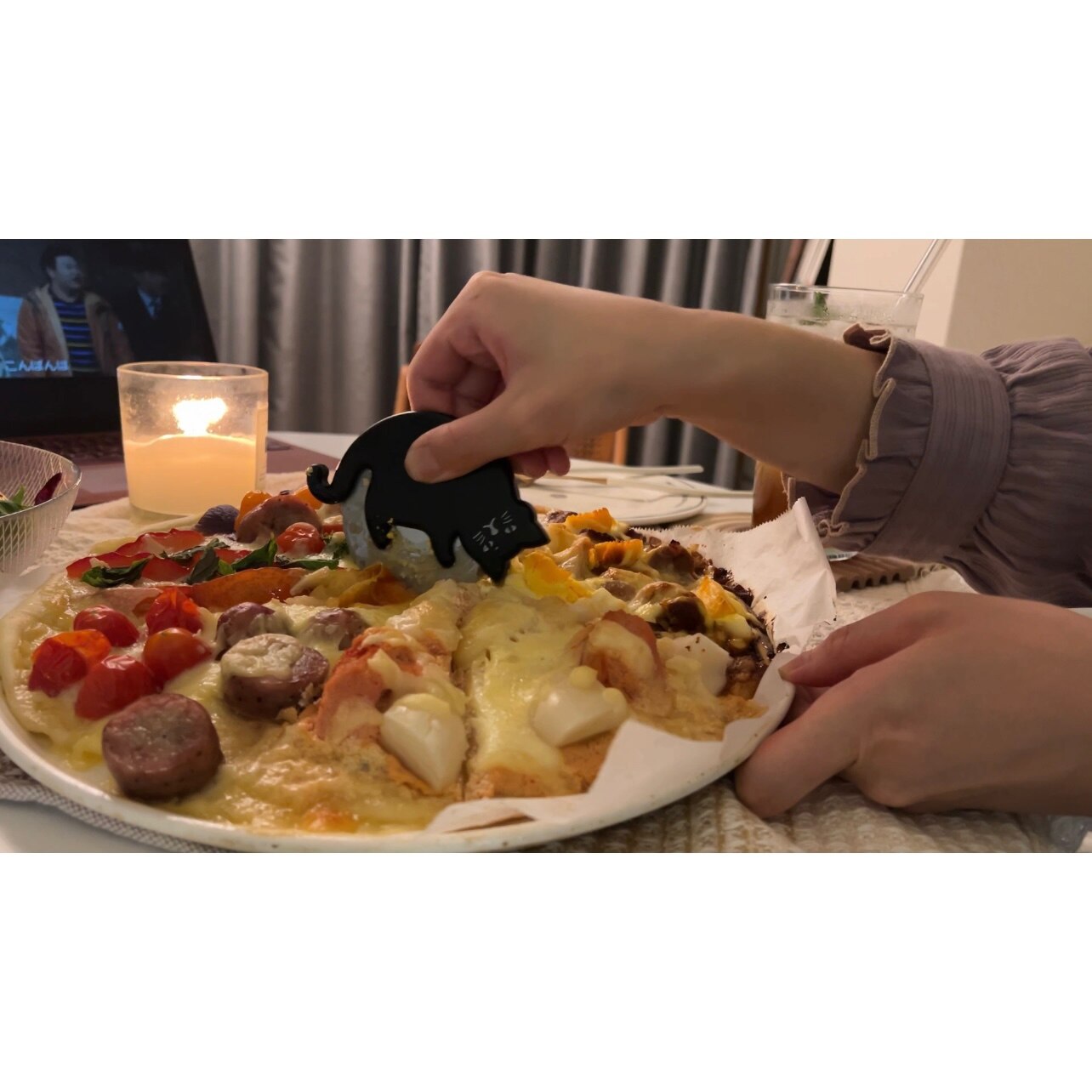 ピザカッター 猫グッズ KIKKERLAND キャット ラバーズ カッター Cat Lovers Pizza Cutter CU308