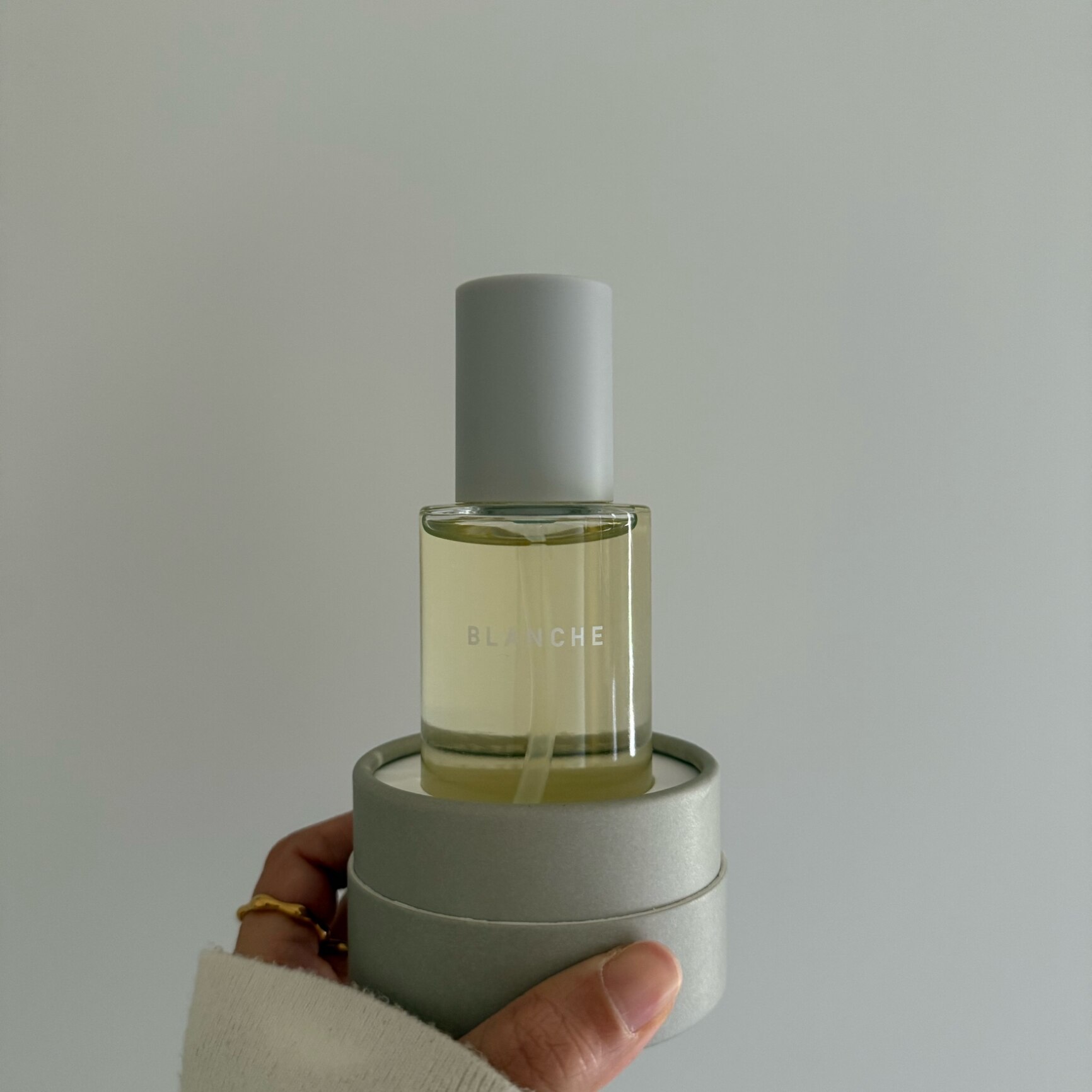 ヴェレダ アルニカ マッサージオイル 100ml ポンプタイプ （全身用オイル）
