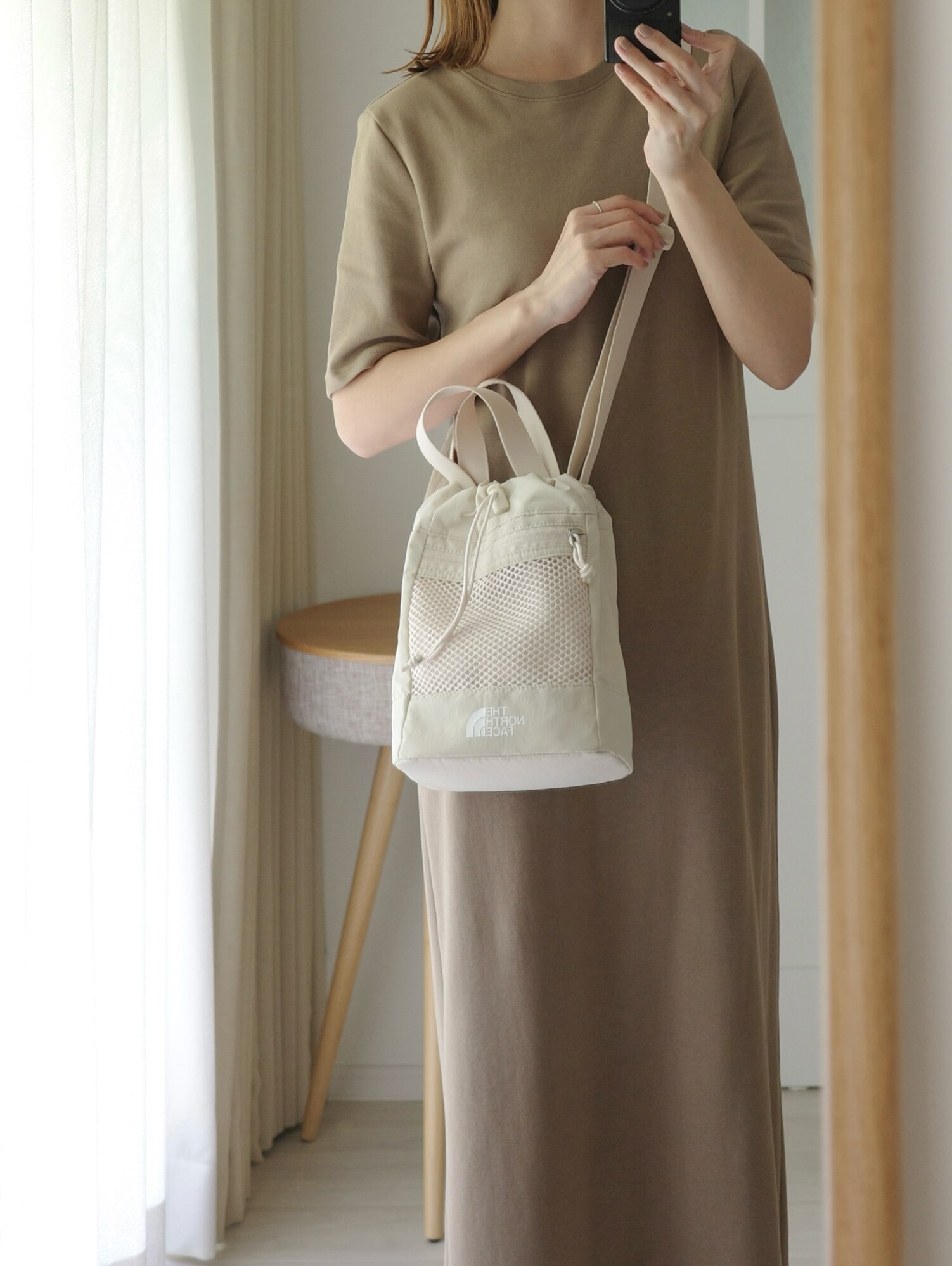 【THE NORTH FACE】 LINDEN MESH BUCKET BAG MINI CREAM The North Face Linden Mesh Bucket Bag Mini 