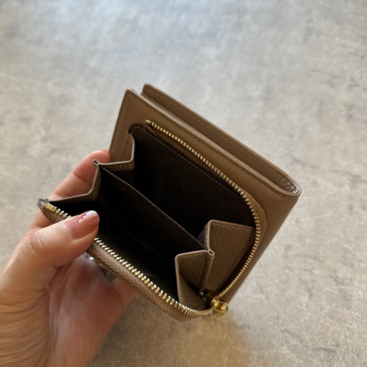 クーポンで10%OFF】【楽天1位】財布 レディース 本革 二つ折り財布 札