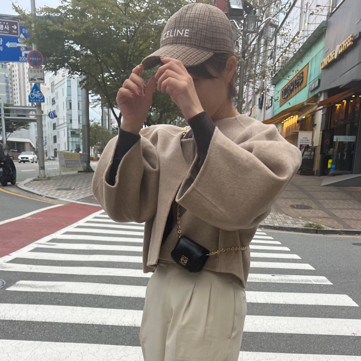 CELINE セリーヌ ベースボールキャップ 2AUS9024K.04FB