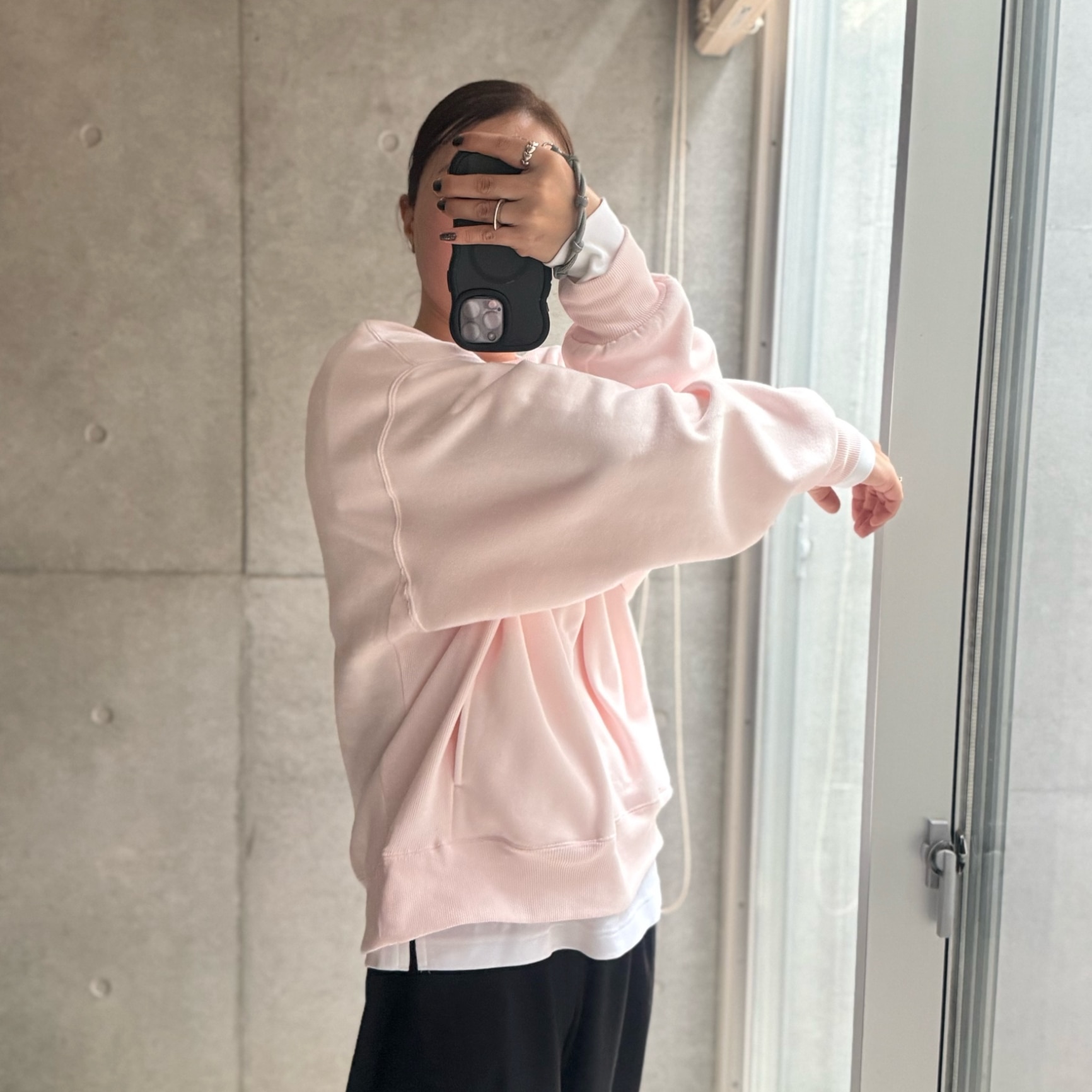 裏起毛 スウェット 長袖 トップス レディース 長袖Tシャツ ロンT カットソー スウェットトップス スウェットカーディガン トレーナー オーバーサイズ 体型カバー ゆったり 楽ちん ボリューム袖 ポケット カジュアル あったか 暖か 防寒 秋冬 春 秋 冬 - メイン画像 2