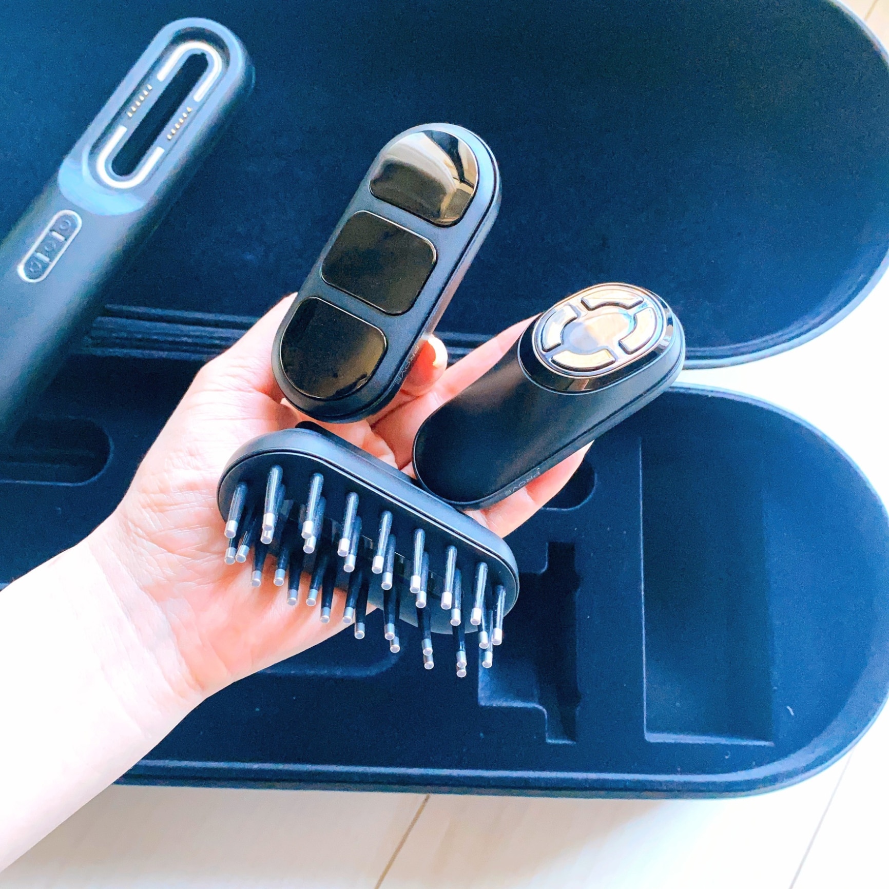 ⭐︎美品⭐︎MYTREX 美顔器 EMS dショッピング |最先端 EMS 美顔器 ※目元・口元の変化 速攻実感