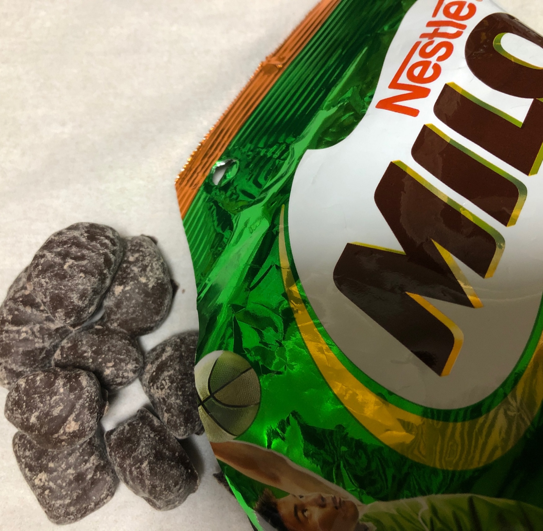 ネスレ ミロ ナゲッツ ×20袋セット ネスレ ミロ ナゲッツ ×20袋セット【ネスレ公式通販・送料無料】