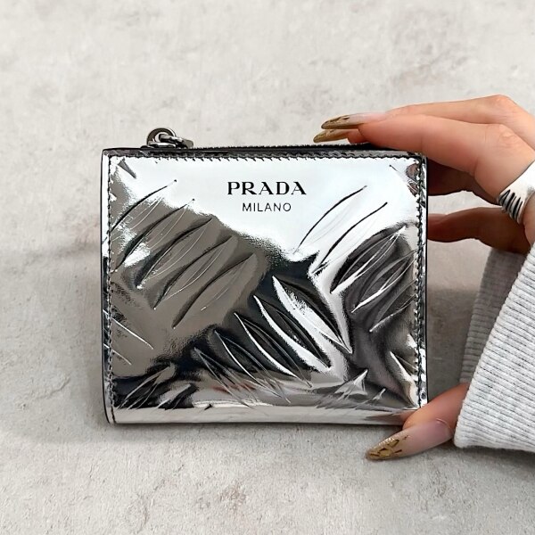PRADA プラダ 二つ折り財布 コンパクト財布 メンズ シルバー 2ML049 