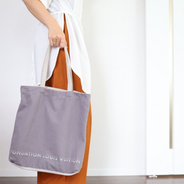 パリ限定！LOUIS VUITTON ルイヴィトン美術館トートバッグ FONDATION 