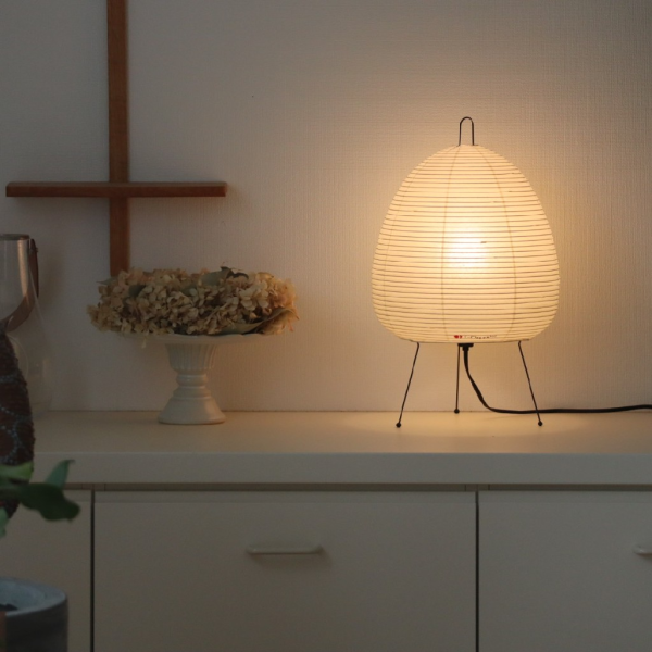 イサム・ノグチ　AKARI　イラカ　和紙照明　フロアスタンド AKARI フロアスタンド|イサムノグチの照明 AKARI（あかり）の通販