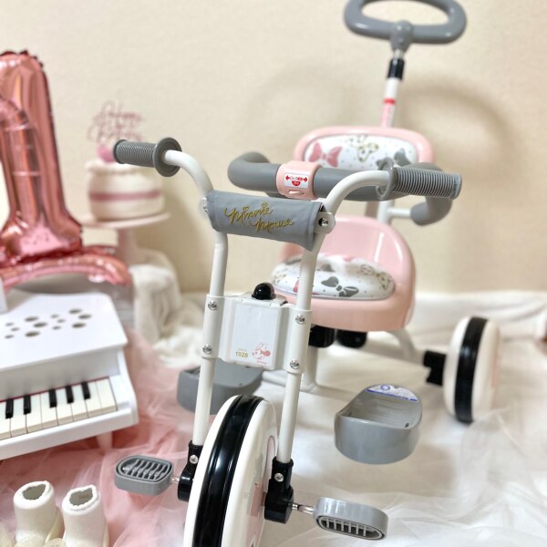 ディズニー トライクピュア ハンドル付き 子供三輪車（ピンク 