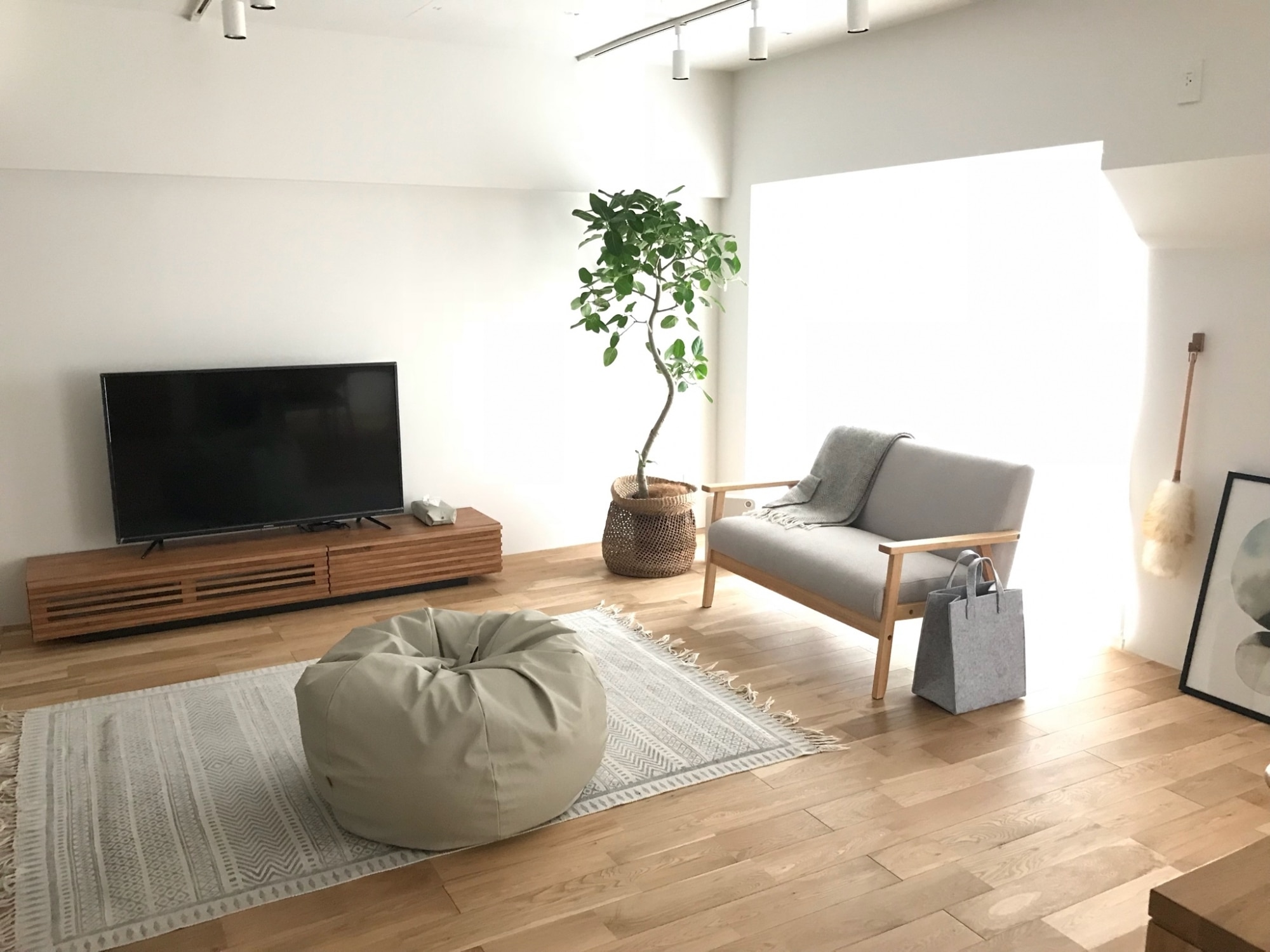 家具 Yuki GAKKO-02 | 曲木家具専門ブランドの秋田木工