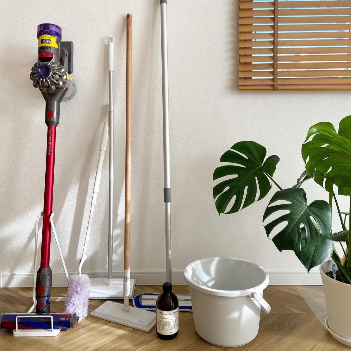 最安値に挑戦】39%OFF｜ダイソン 軽量上位モデル Dyson digital slim+ 掃除機 サイクロン式 コードレス掃除機 dyson  SV18 FF COM2【6/17・18、48時間限定】【楽天サプライズデー】【新品】