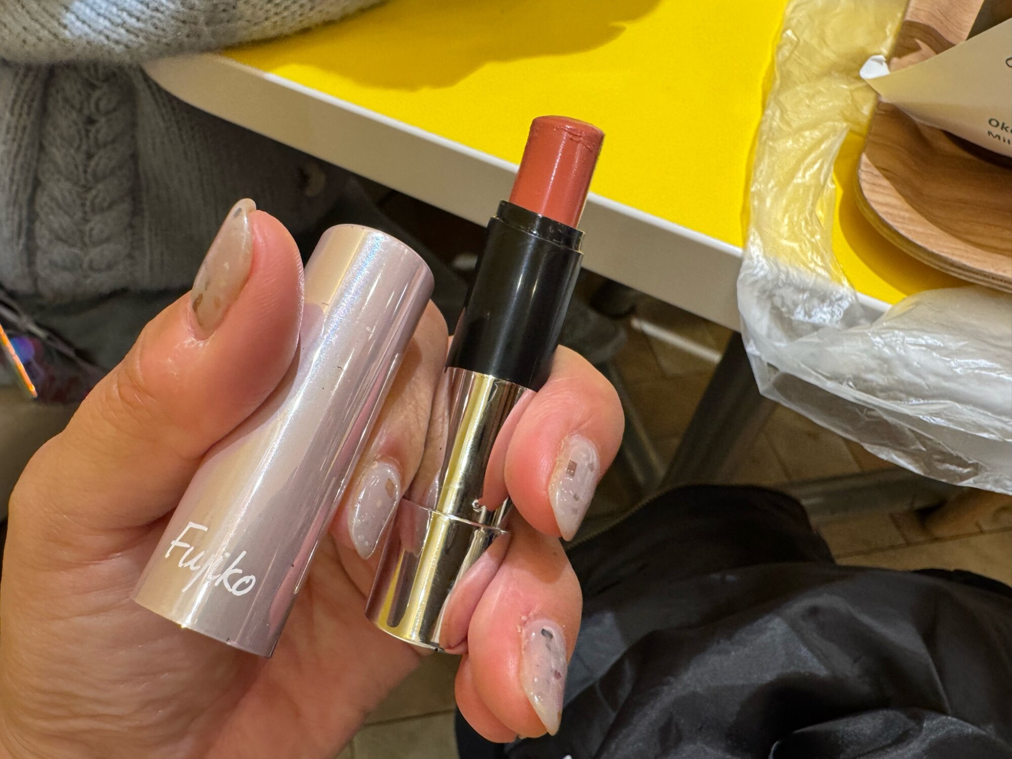 Fujiko公式] フジコ ノールックリップ （NO LOOK LIP） リップ