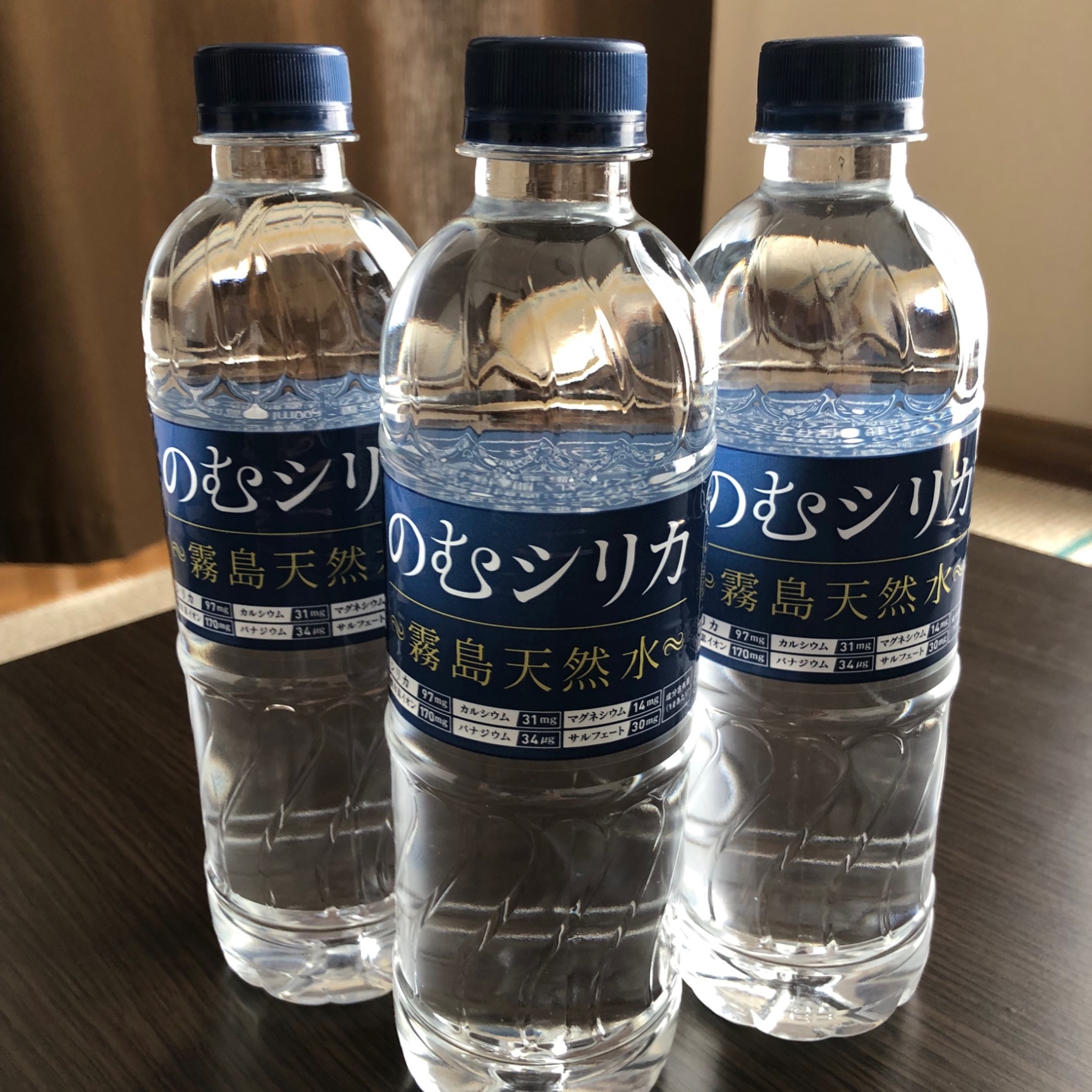 送料無料】霧島天然水のむシリカ【1箱／500ml×24本】水 軟水 500ml