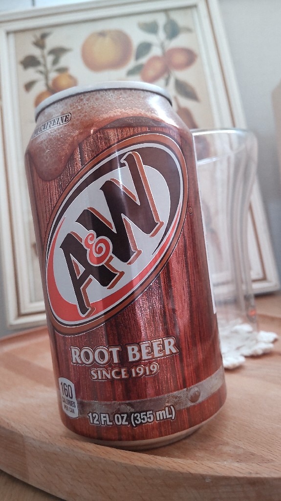 A&W Root Beer ルートビール12缶入✖︎４ケース 91nKqVxEgOL._UF894,1000_QL80_.jpg