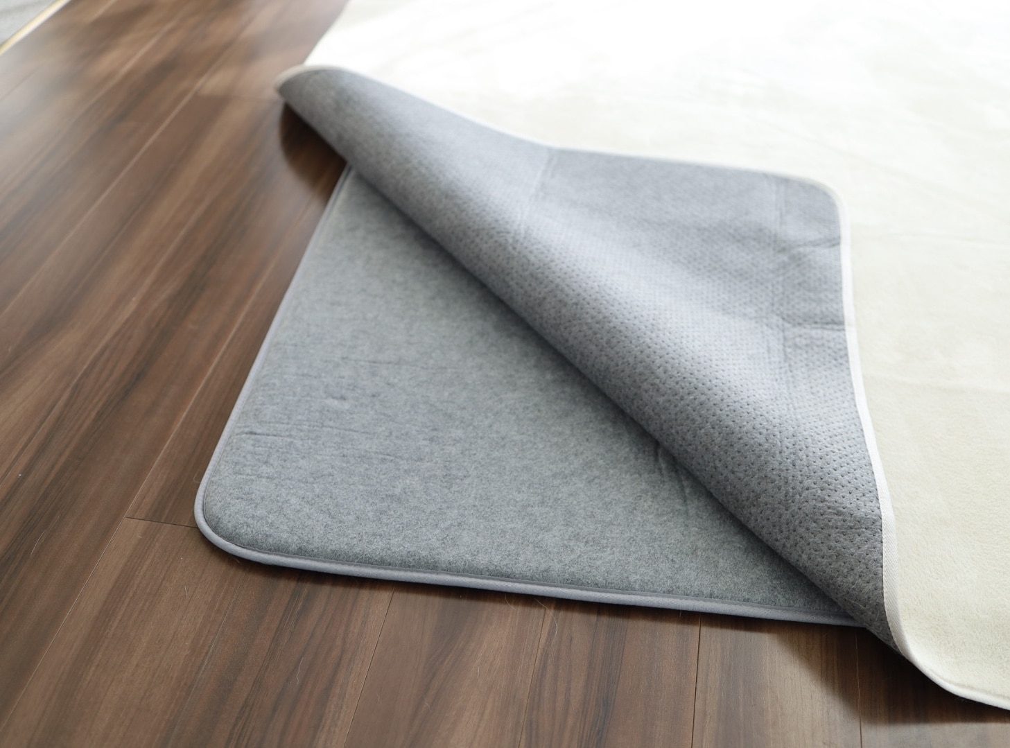 下敷き専用 ラグ 2畳 ふかぴた高反発PREMIUM [極厚] 楽天市場】ラグ