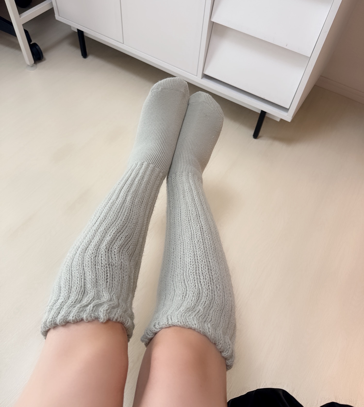 &ONDO 公式 サーモス】[ロング丈] 起毛であったかルームソックス 22