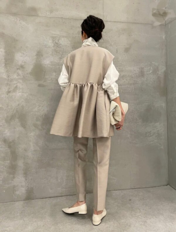 SALE／70%OFF】BEARDSLEY ギャザージレ ビアズリー トップス ベスト 