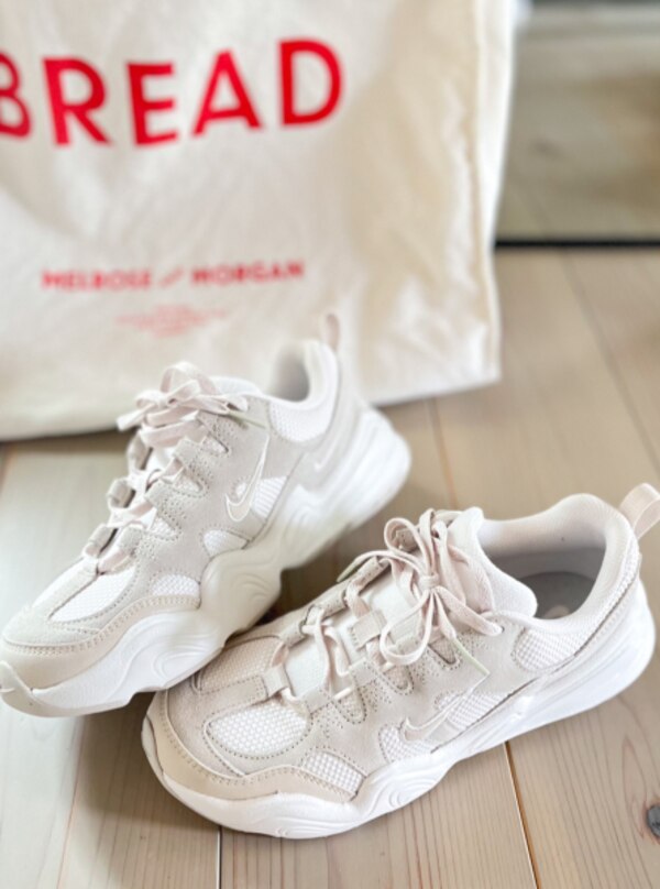 NIKE W TECH HERA 