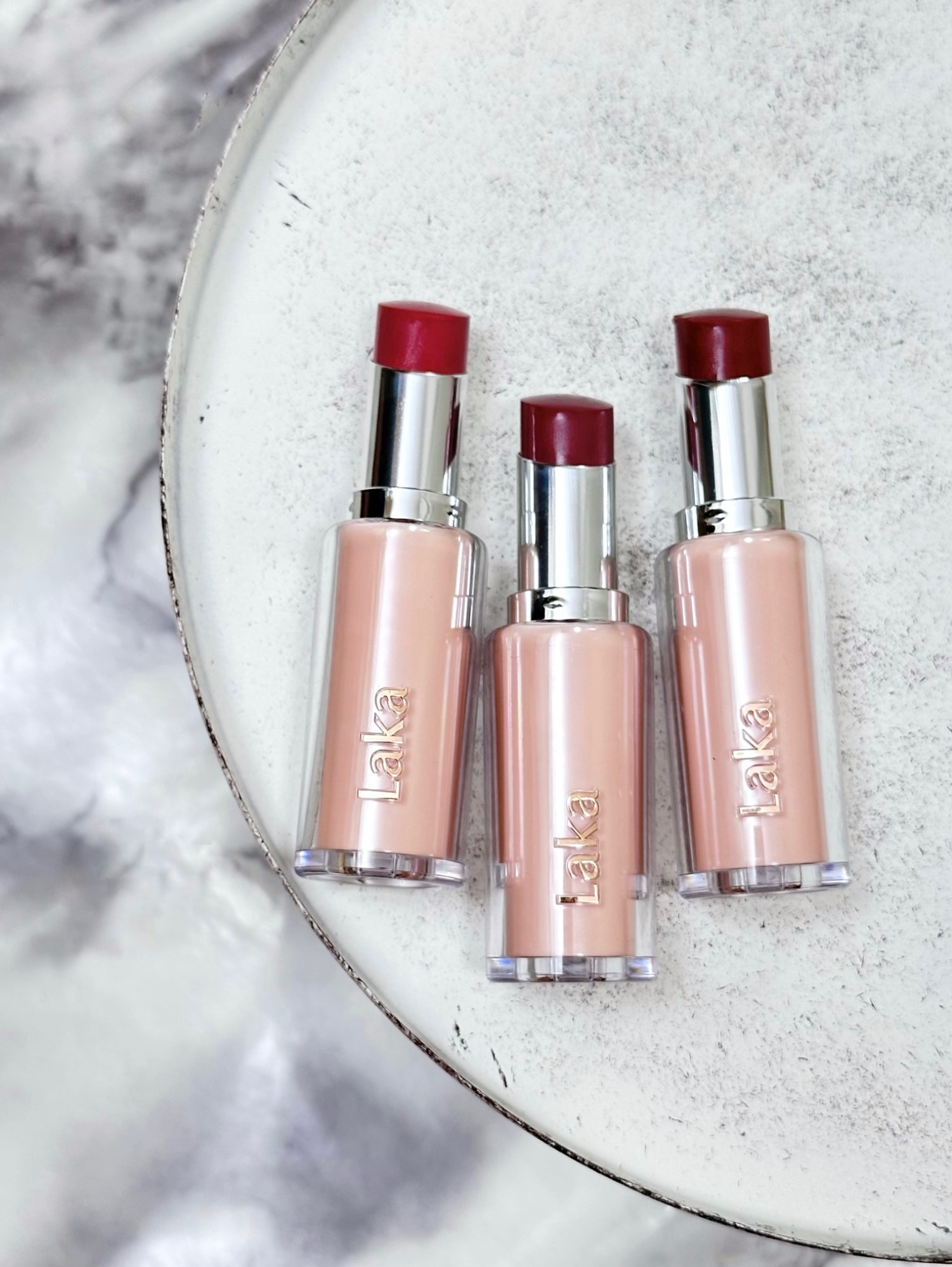 Laka ラカ ボンディンググロウリップスティック 201・202・203・204