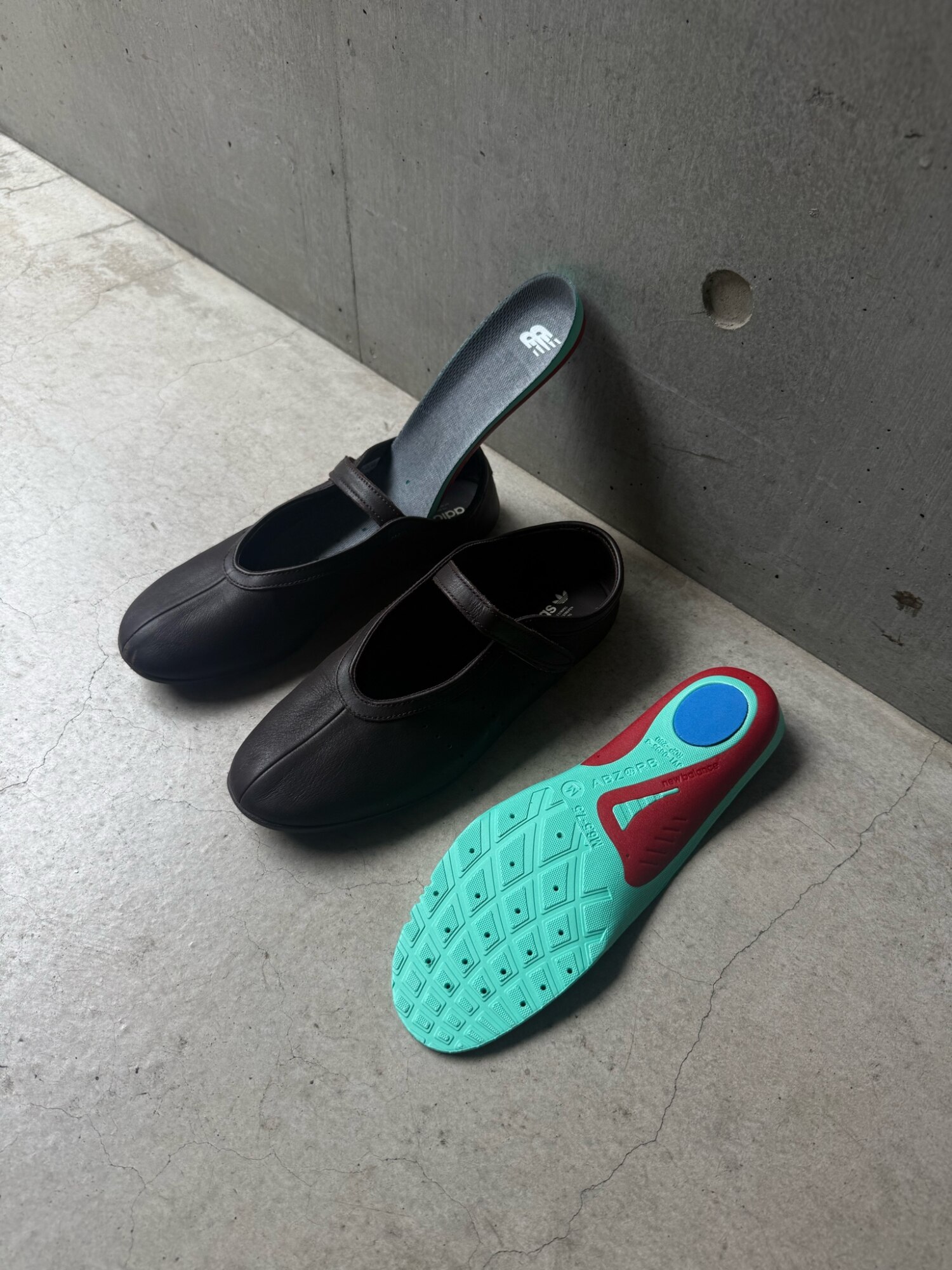 ニューバランス インソール ランニングシューズ用 中敷き 両足 Newbalance サポーティブリバウンドインソール 21.5-30cm メンズ レディース 高性能 反発性 衝撃吸収 ユニセックス 大きいサイズ スポーツ ブランド シューズ用品 アクセサリー フットケア/LAM35689 AC7794J - メイン画像 1