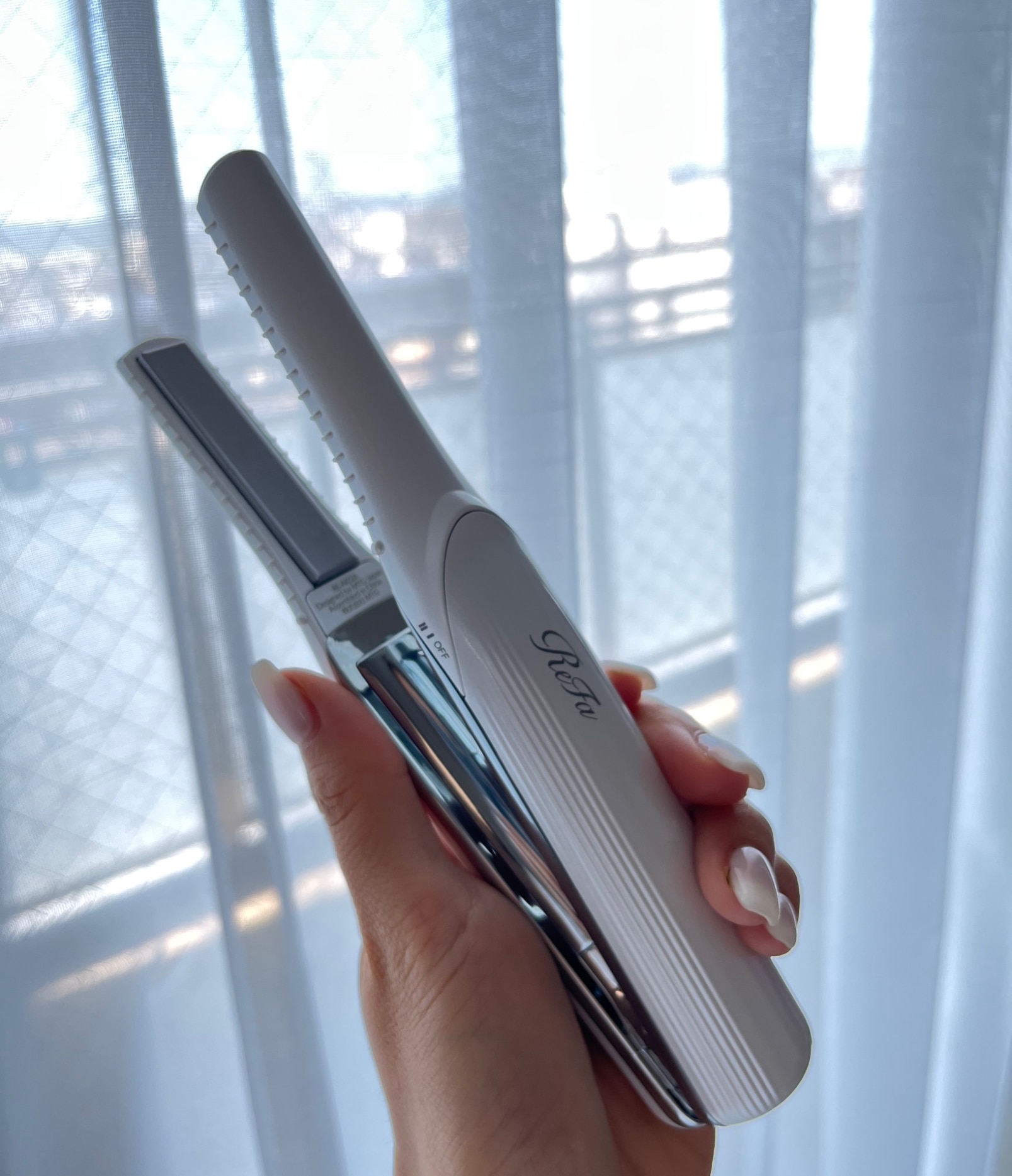 リファビューテック フィンガーアイロン ReFa BEAUTECH FINGER IRON へアアイロン ミニ ストレートアイロン カール