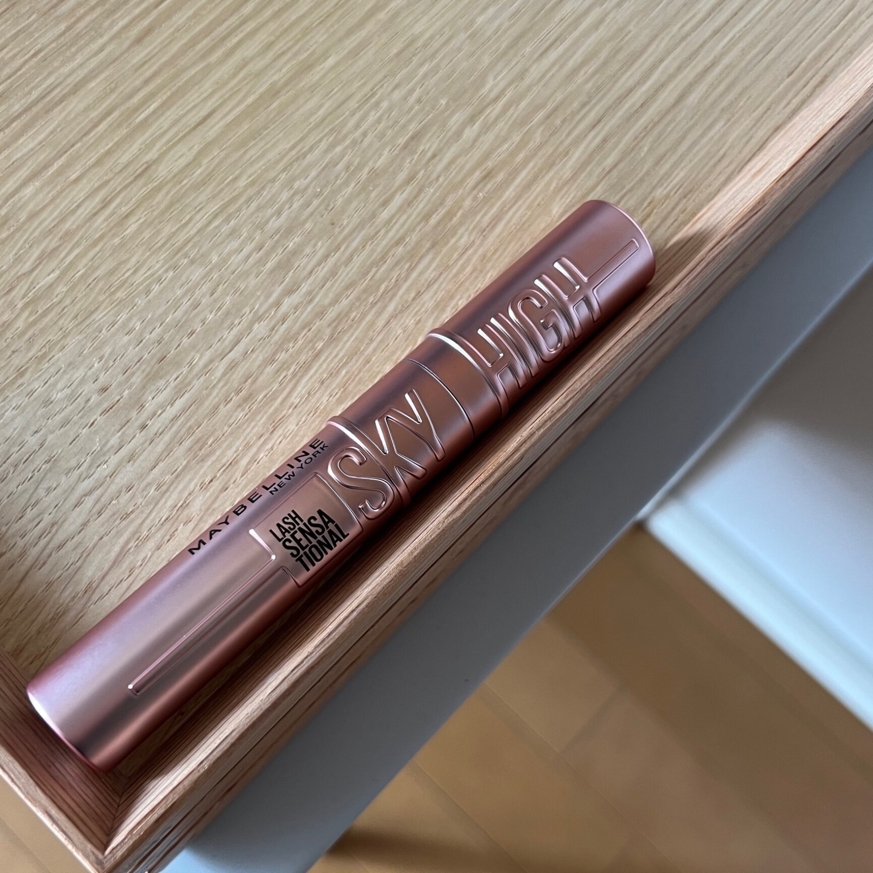 マスカラ 【メイベリン 公式】 スカイハイ ブラック ブラウン ルビー