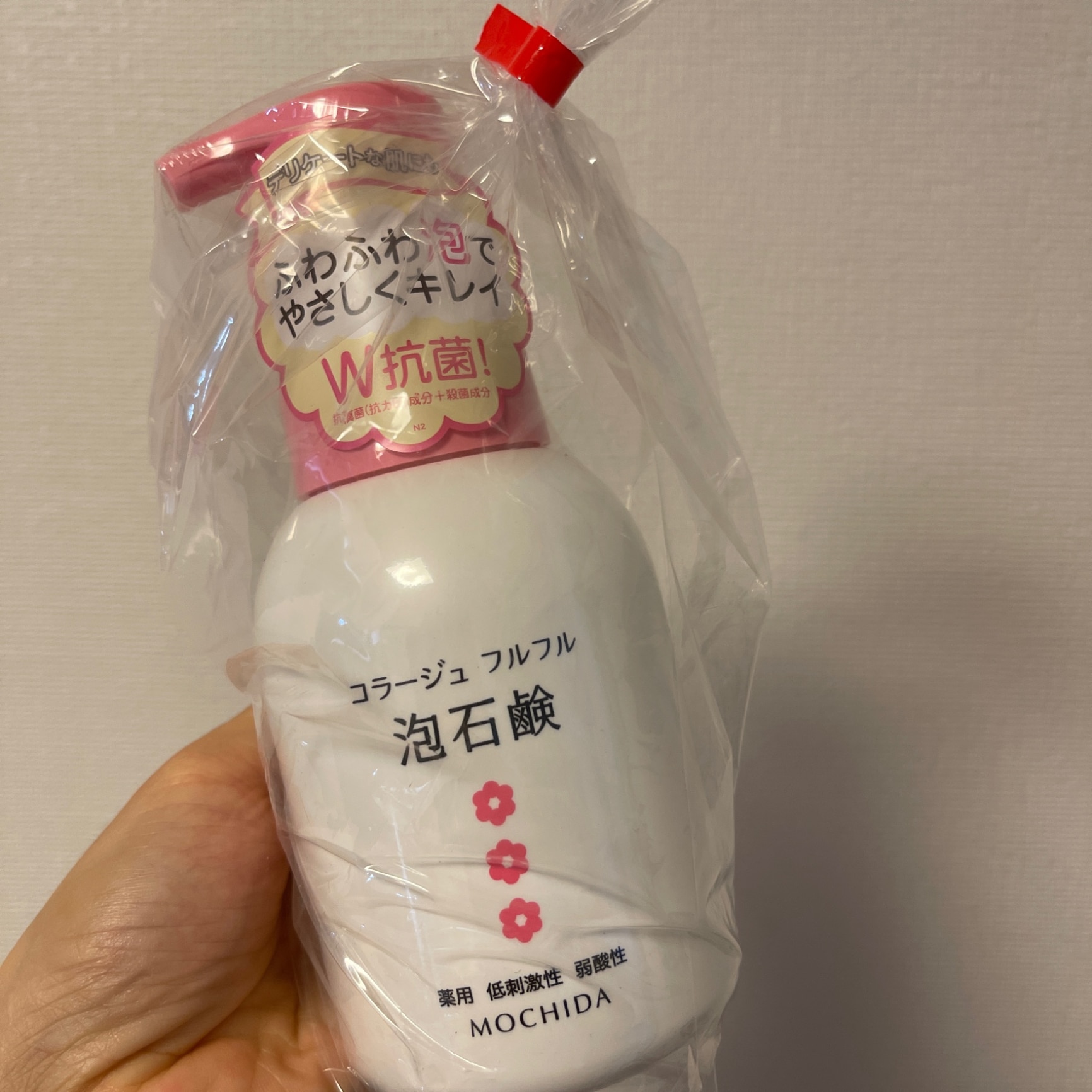 持田ヘルスケア コラージュ フルフル 泡石鹸 ピンク 300 ml