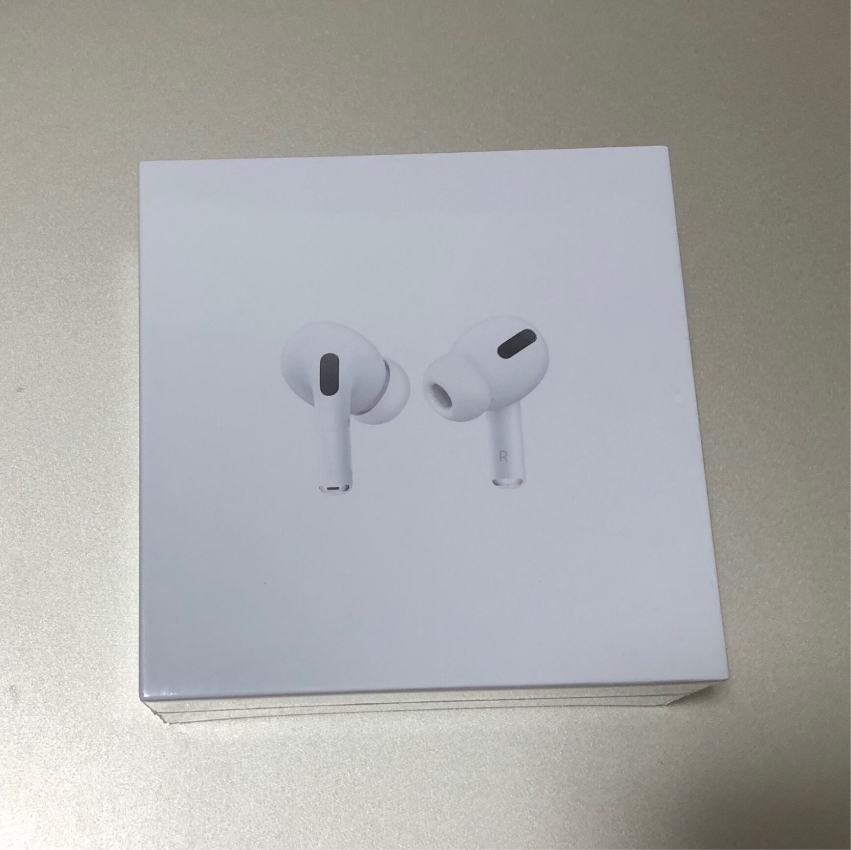 AirPods Pro mwp22j/a 保証開始前-