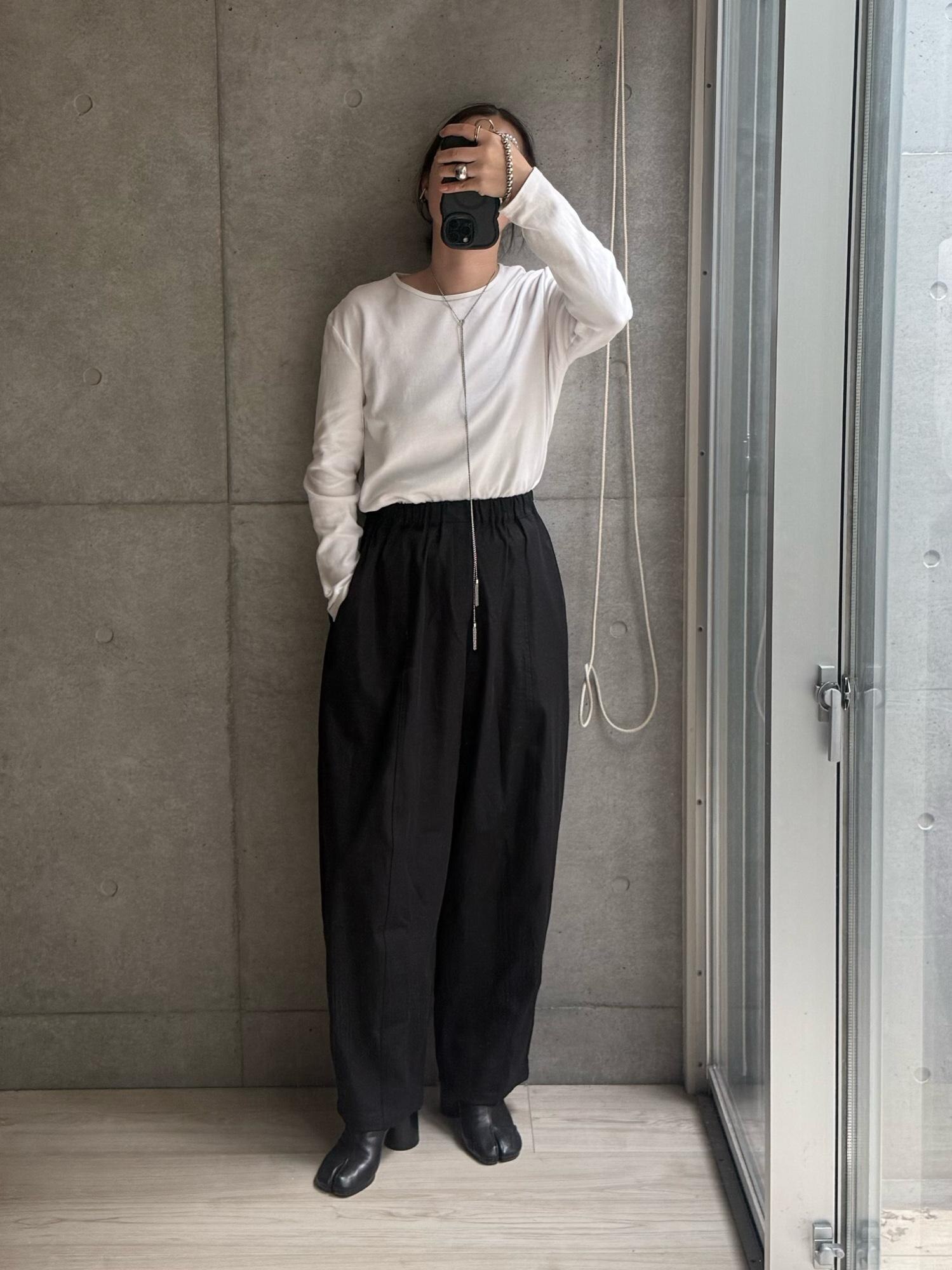 愛用パンツのコーデ色々。インスタリール動画で投稿しました。
こなれカットソーはやっぱりいいね。へたらん!
#春コーデ
