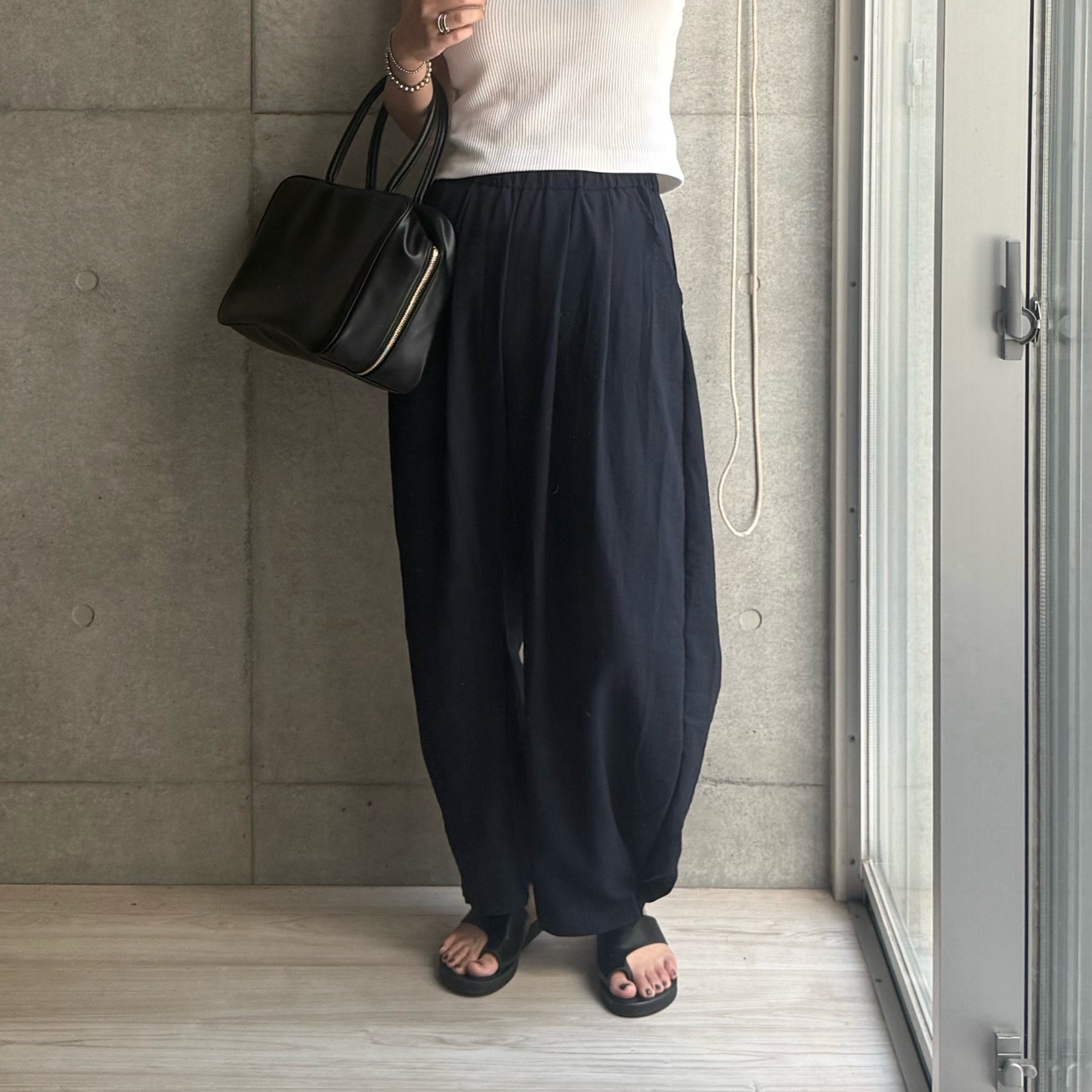 〔カ〕リネン風 パンツ カーブパンツ レディース 夏 ウエストゴム 総ゴム ポケット付き カジュアル ワイドパンツ 体型カバー ブラック グレイッシュベージュ ネイビー 【 リネン風カーブパンツ 】 ダークエンジェル