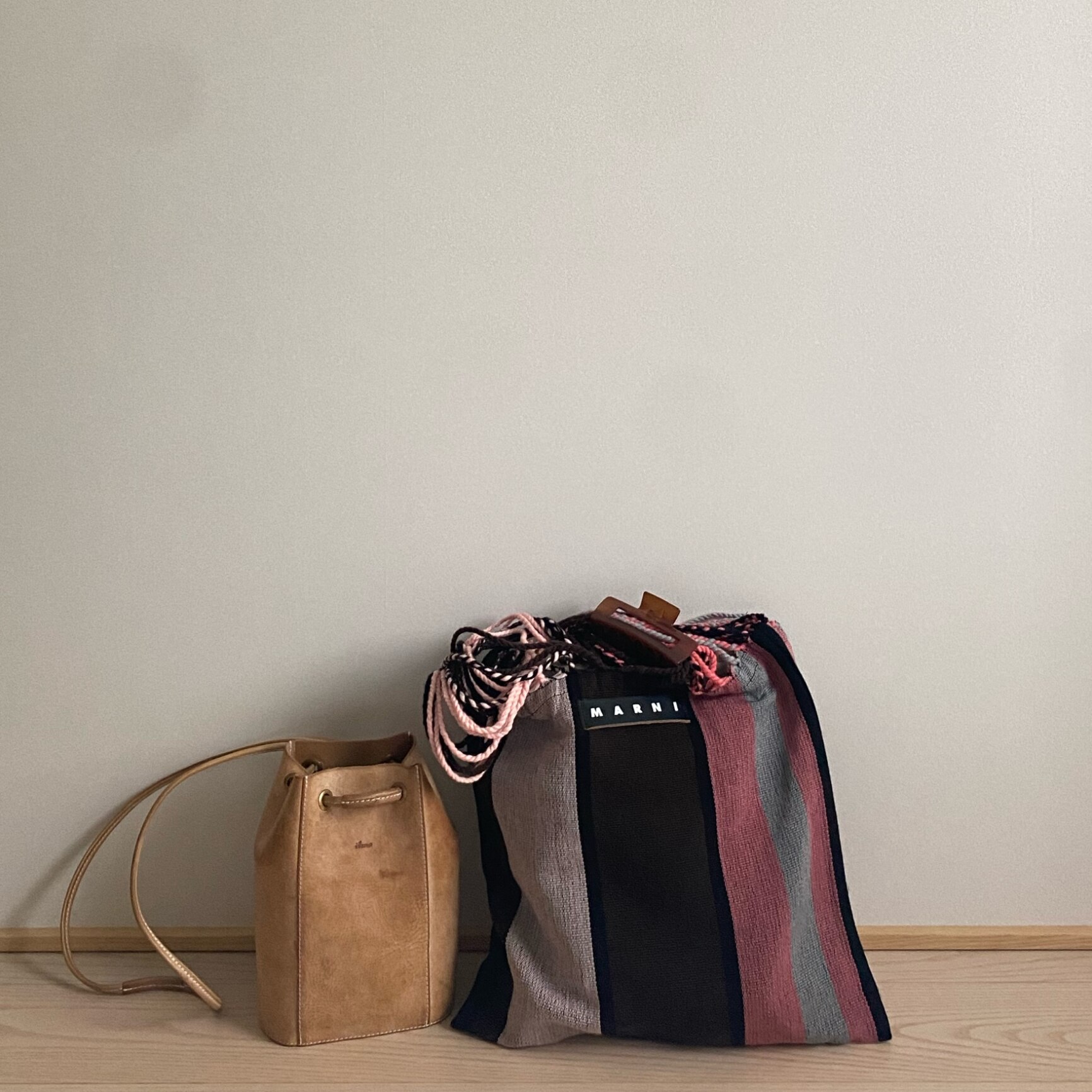 MARNI FLOWER CAFE マルニ ハンモックバッグ A4 大きめ P3倍】MARNI FLOWER CAFE マルニ フラワー カフェ 鞄 ハンモック
