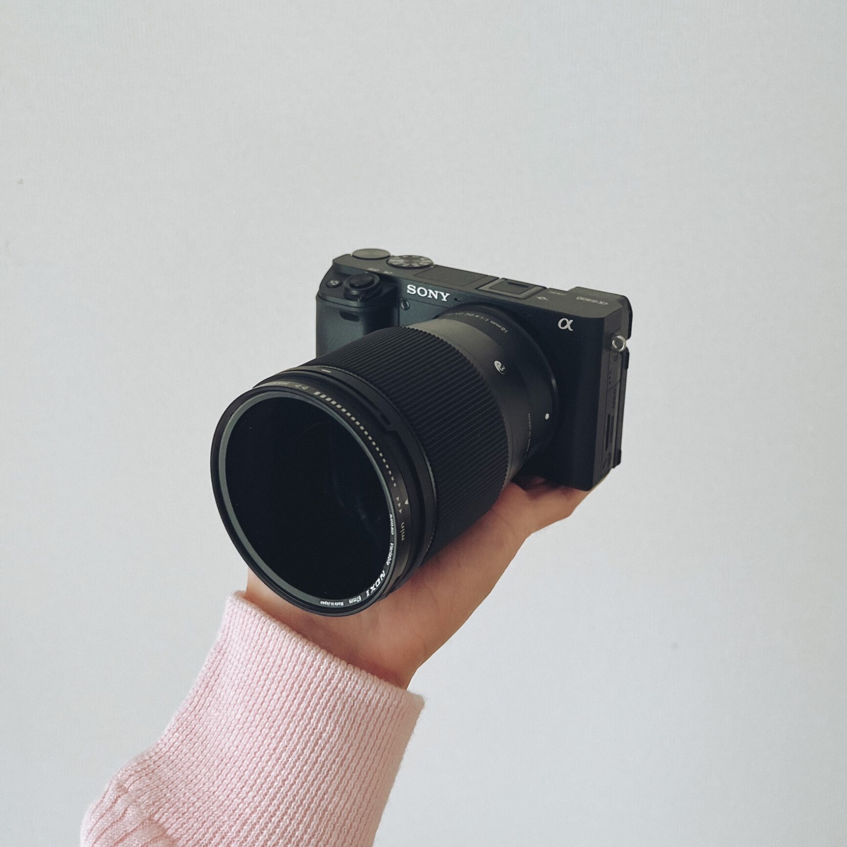 ソニー α6400 ボディ ブラック [ILCE-6400 B] SONY ミラーレス一眼