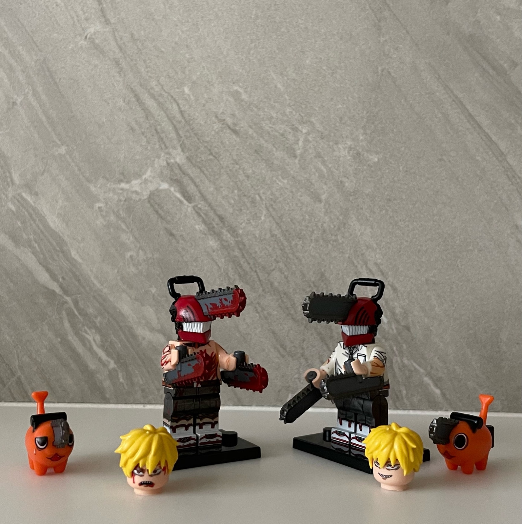 みよんマン　2台
Panasonic ボーチライト LGWCB5021YF 赤字販売 レゴ チェンソーマン フィギュア 2個セット チェンソー