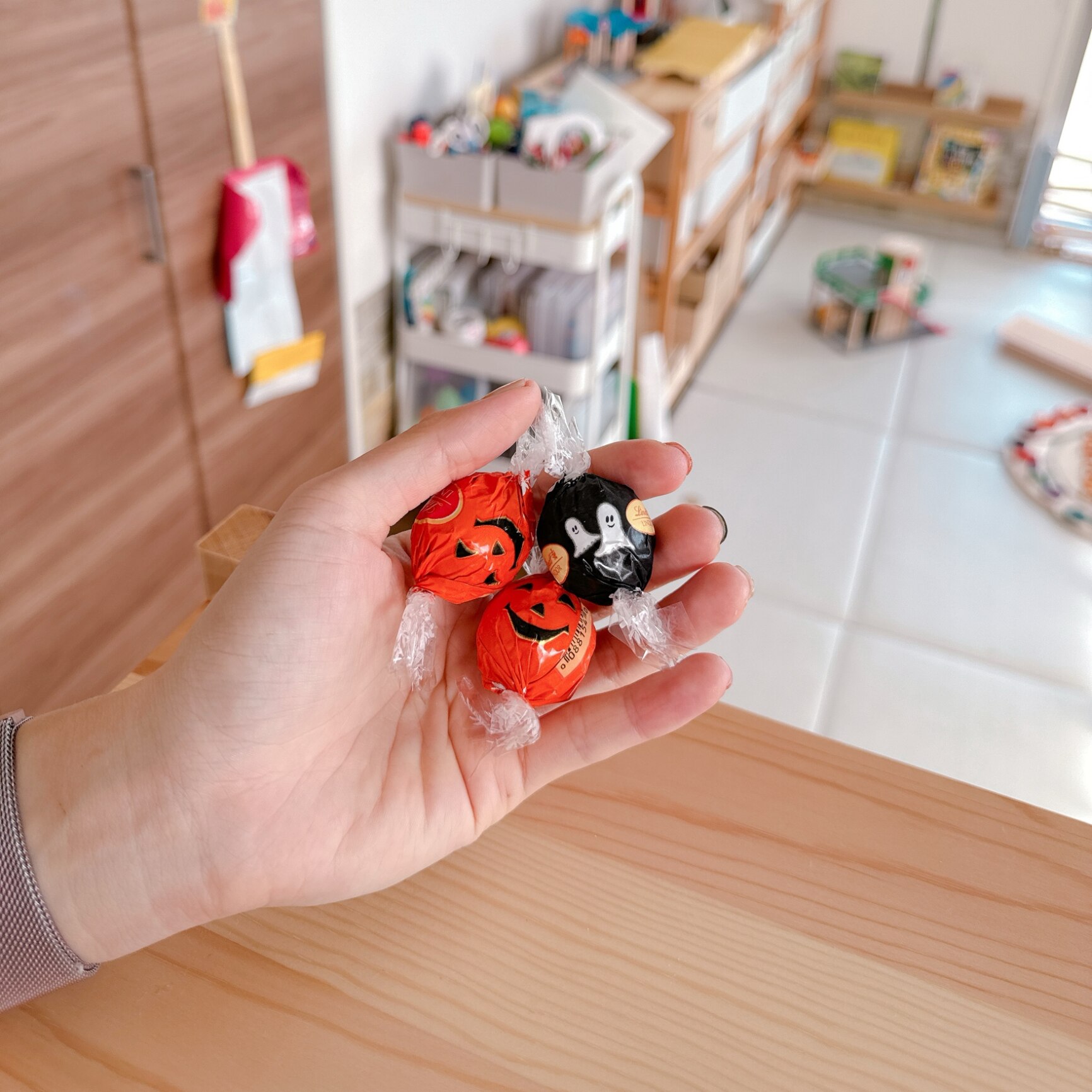 クリスマス リンツ Lindt チョコレート リンドール ギフトボックス 54