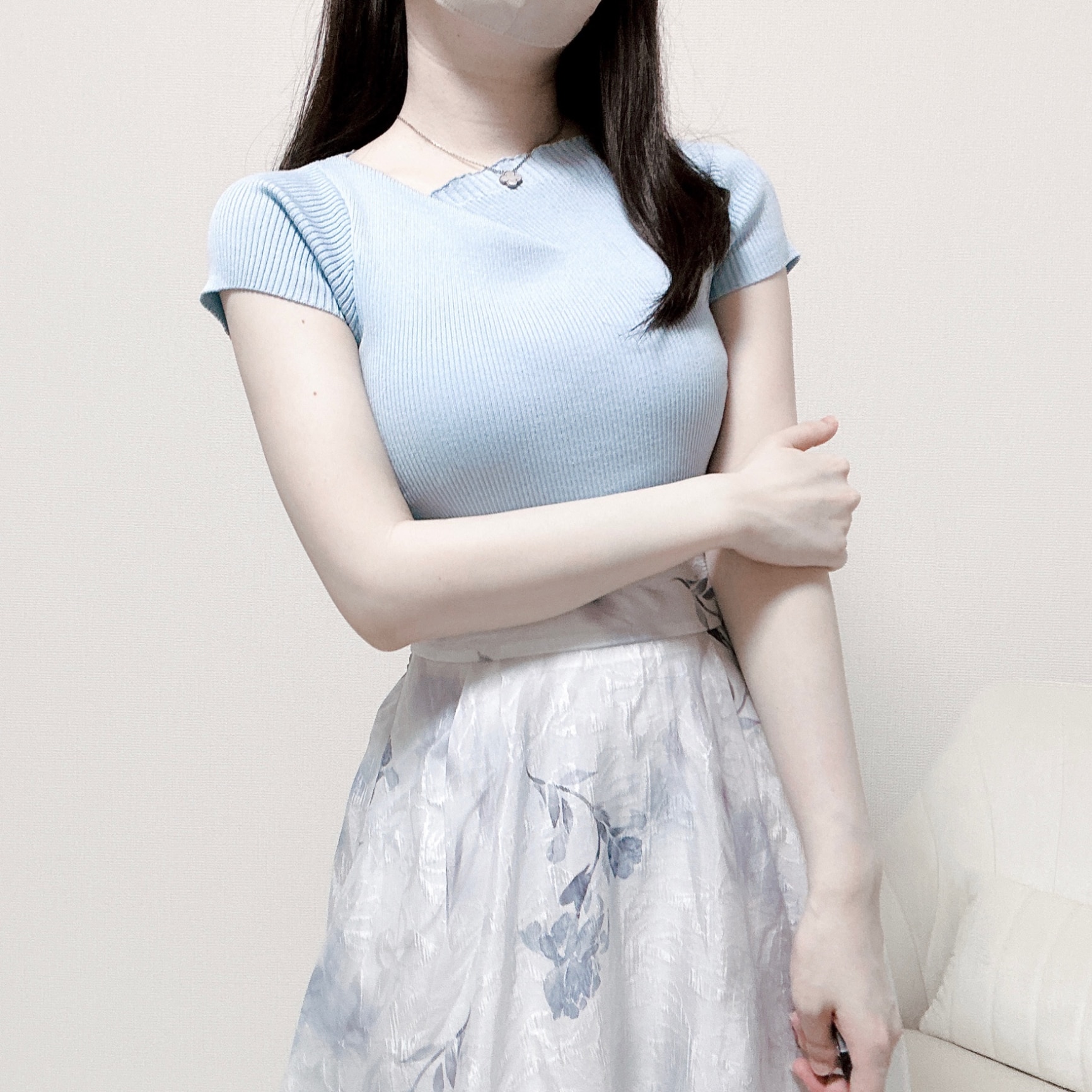 ACNE - アシンメトリーシフォントップス♡美品 ROOMコラボ】骨格ウェーブちゃんコラボ アシンメトリーネック