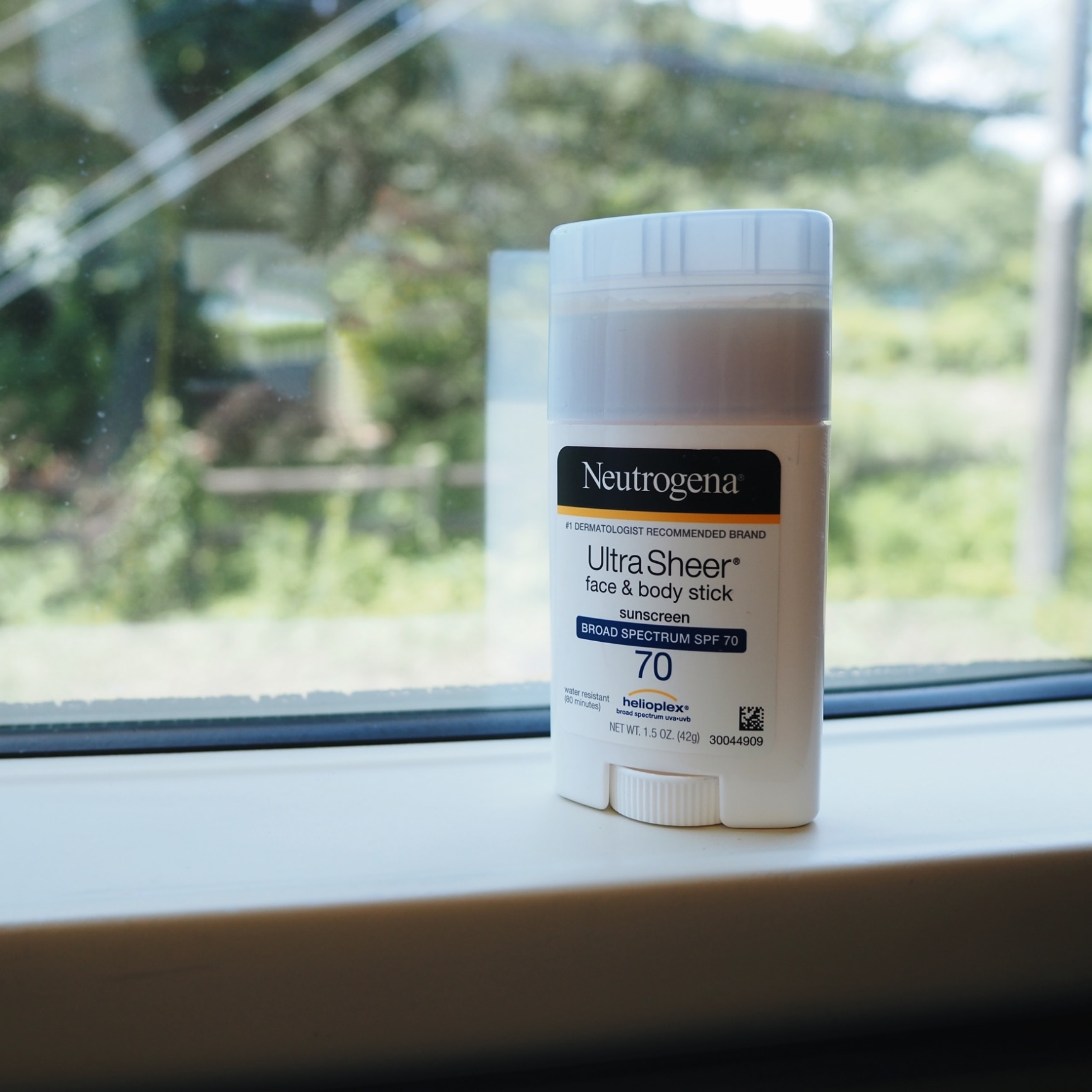 高速配送 Neutrogena Uluta Sheer 日焼けどめ SPF70 kalkandere.bel.tr