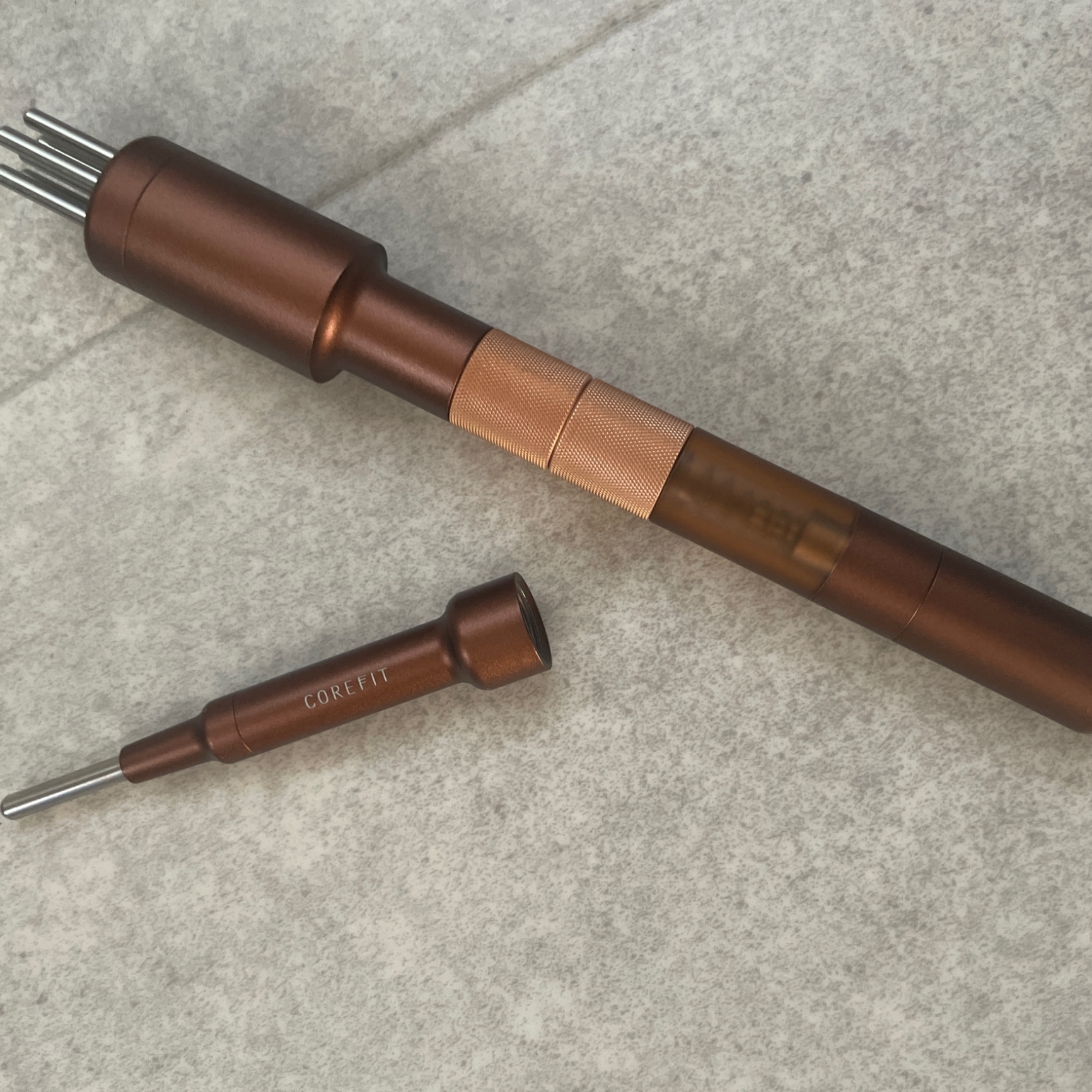 COREFIT Face-Pointer（ディープレッド）_23 The FACE POiNTER（フェイスポインター） – COREFIT