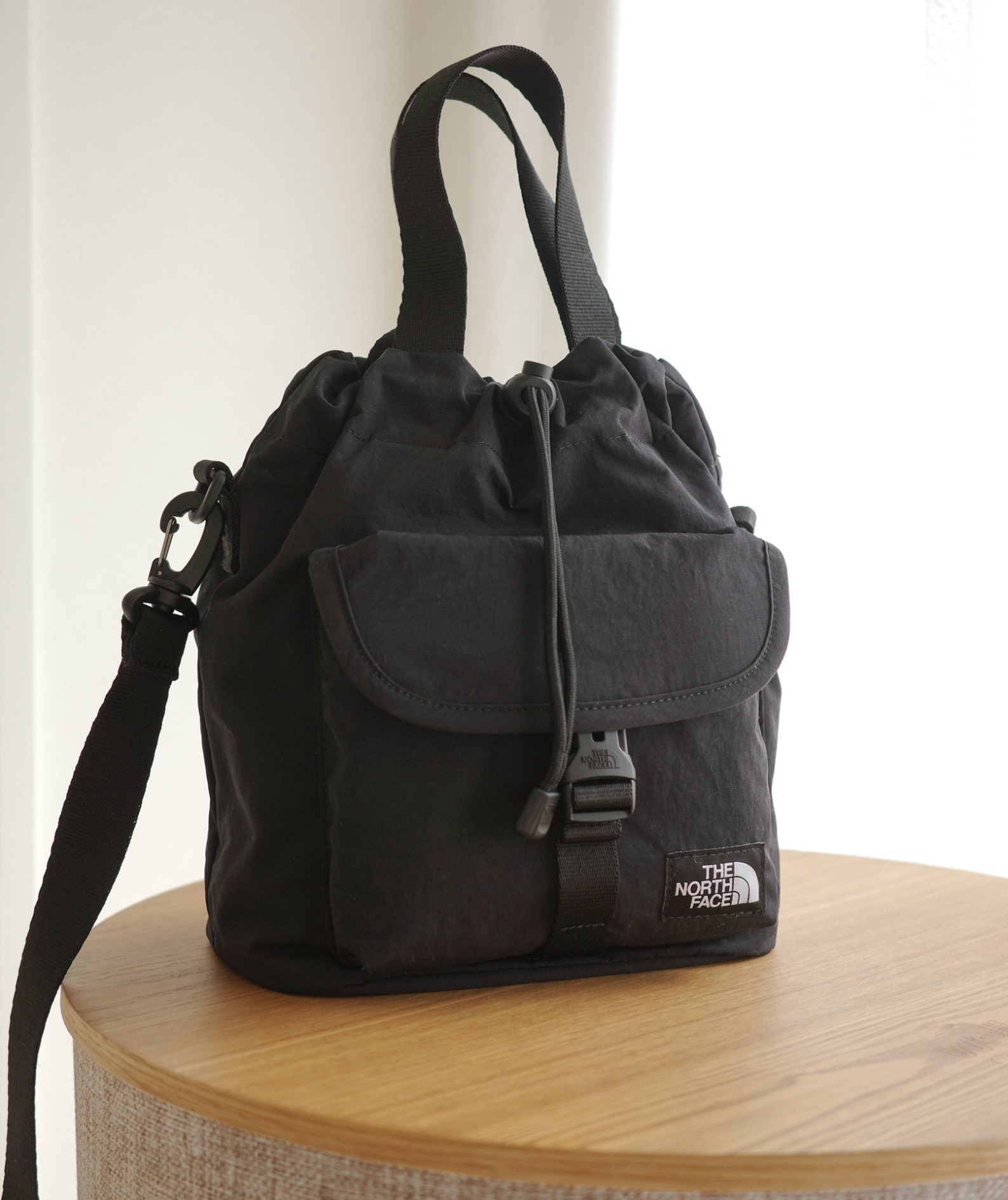若者に人気のブランド ☆THENORTHFACE 正規品】☆2025年春新商品 BREEZE BAG BUCKET バッグ