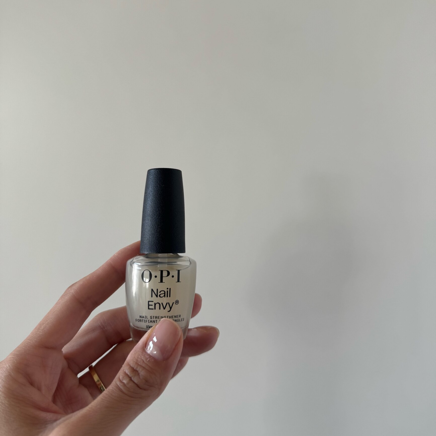 ベストコスメ殿堂入り＞【OPI公式】爪強化コート 15mL(ネイルエンビー