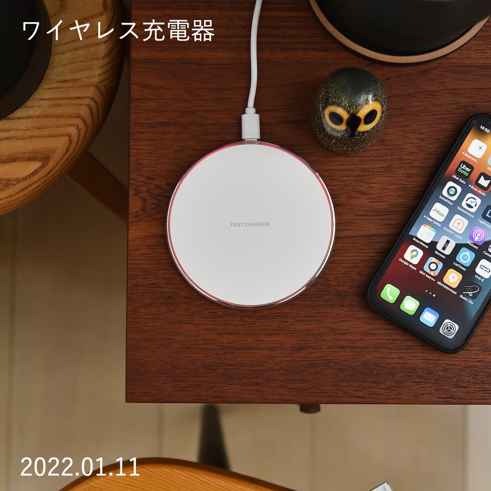 iPhone XSの箱の中身は何ですか？