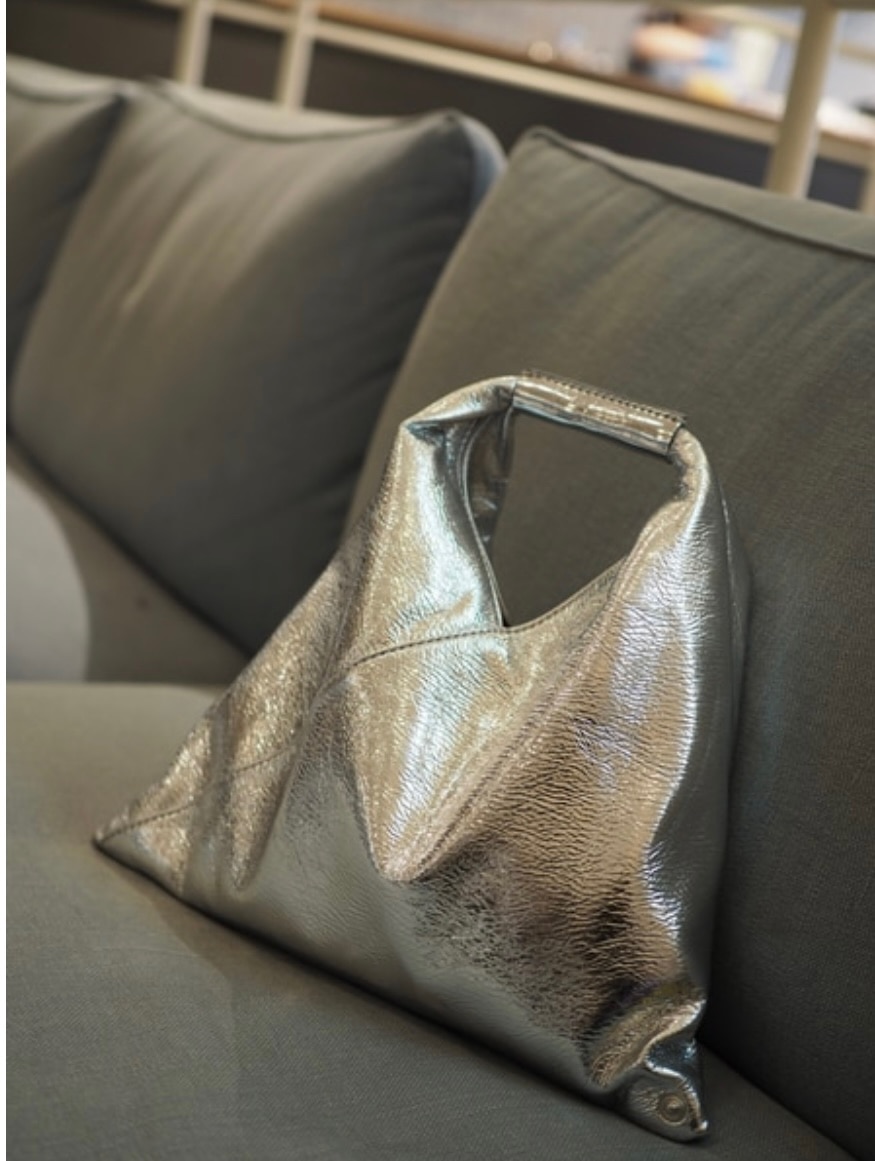 a*︎様 maisonmargiela クッションバッグ Maison Margiela シルバー クッションバッグ