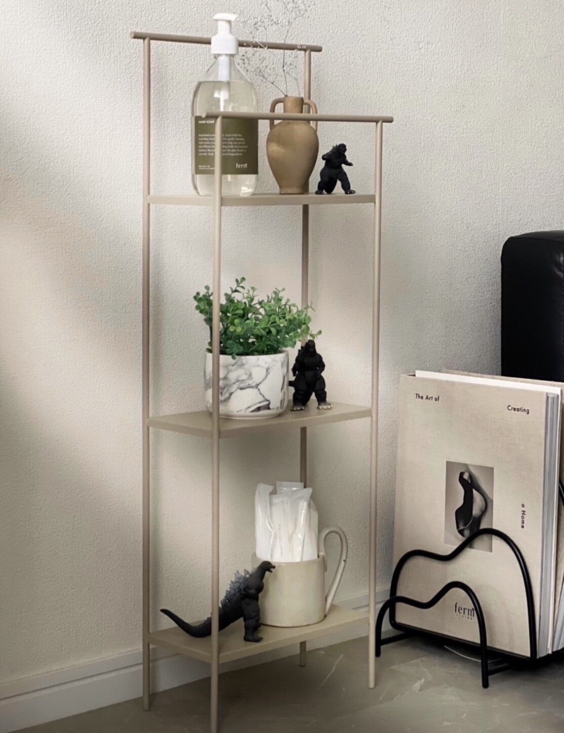 Ferm Living Dora ドーラ シェルフ 棚 ブラック カシミア ホワイト