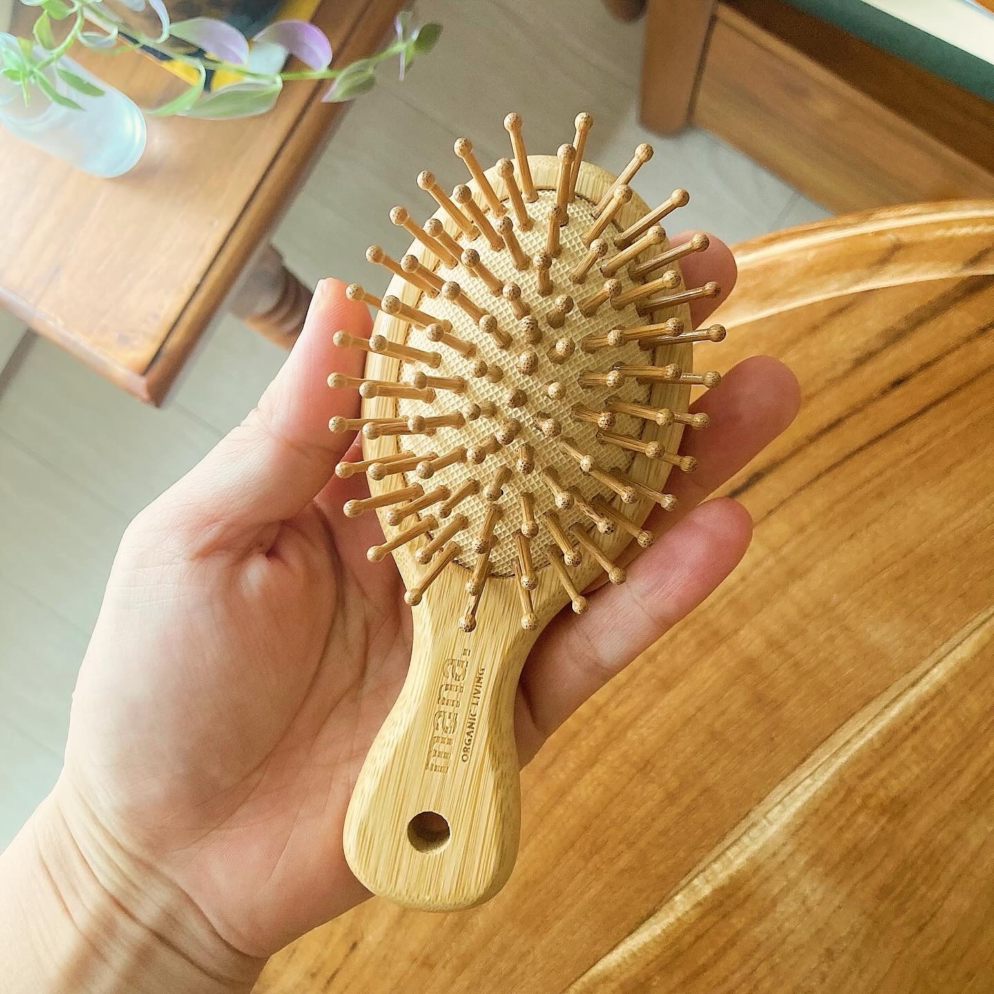MINIサイズ バンブー ヘアブラシ 竹 艶 が 出る 静電気防止 サラサラになる mana.ORGANIC LIVING ヘアブラシ 脱プラ エコ サスティナブル 環境にやさしい　エコフレンドリー プラフリー